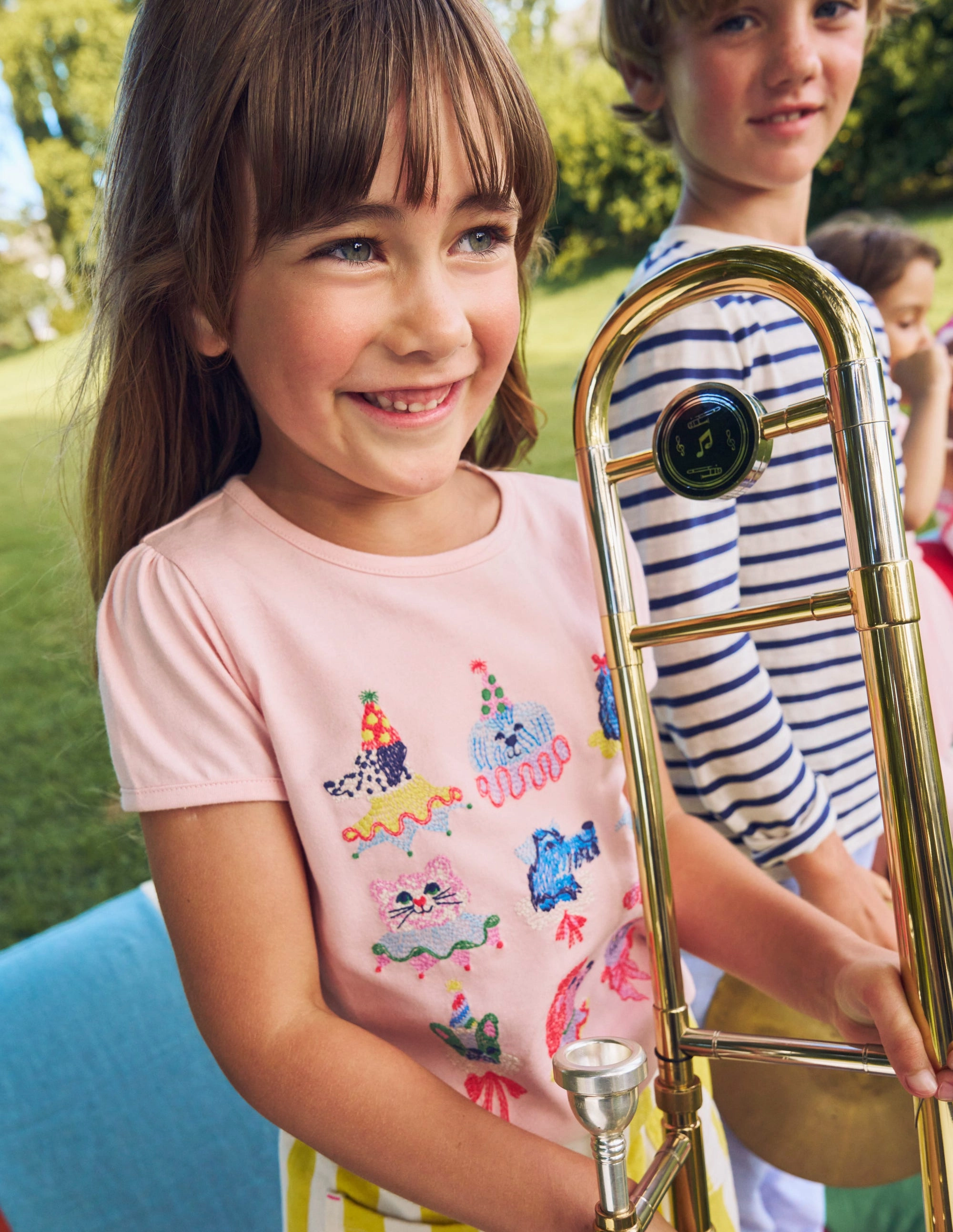 Lightweight Design NonRestrictiveSilhouette Puff Sleeve Superstitch Top-Chalk Pink Circus Pets