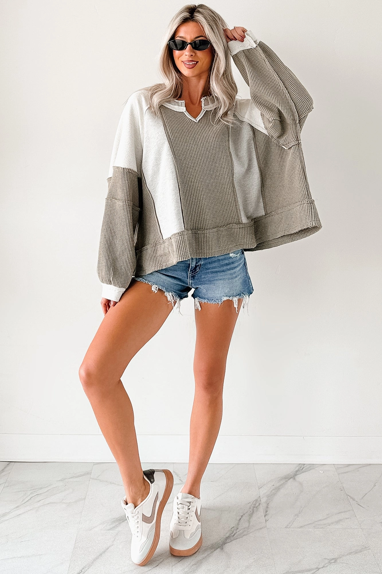 WrinkleFree Finish Loose Blouse Comfort Goals Contrast Knit POL Top (Grey/Multi)