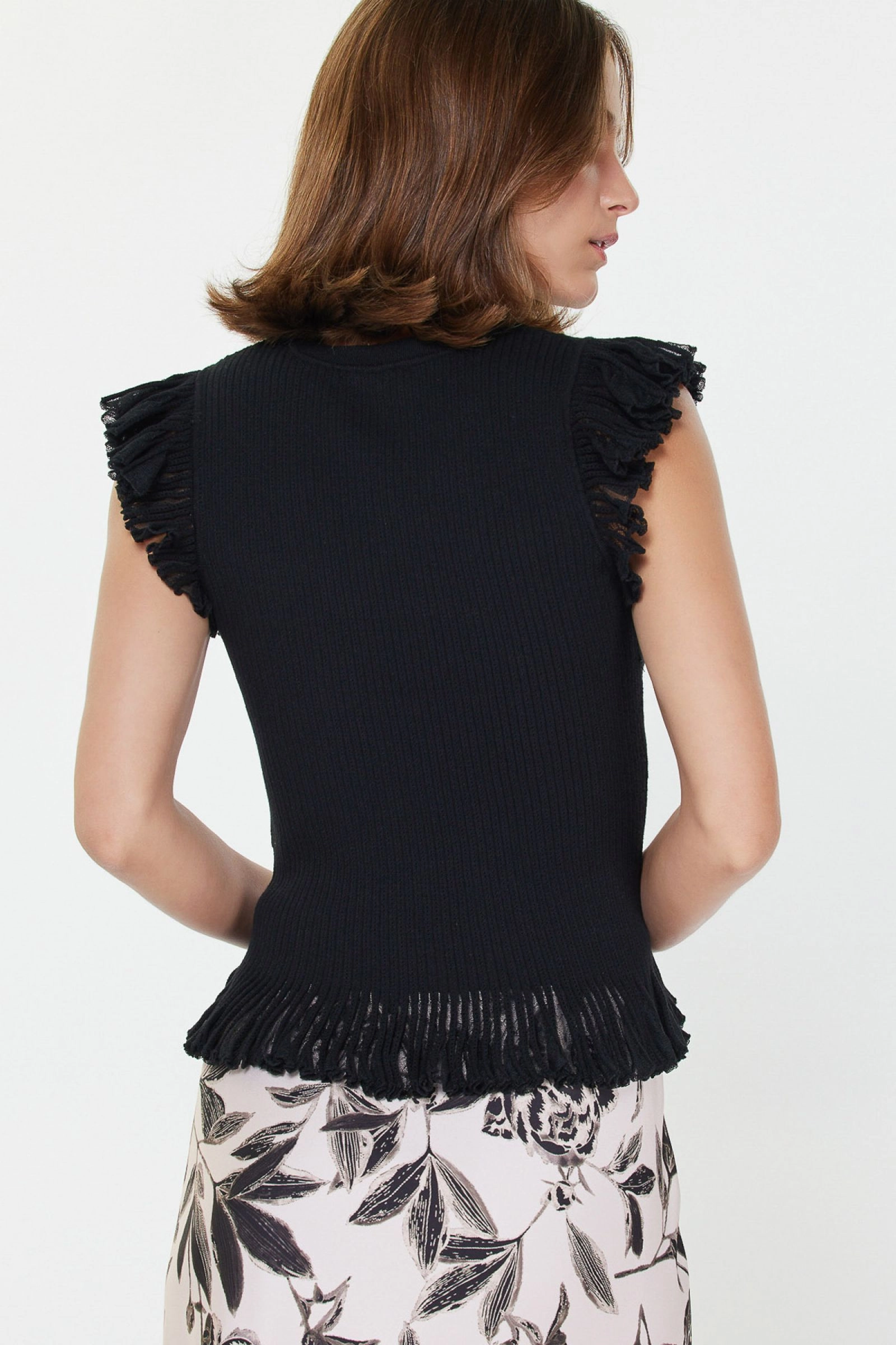 KNIT TOP Layered Panel Construction SweatWicking Fabric