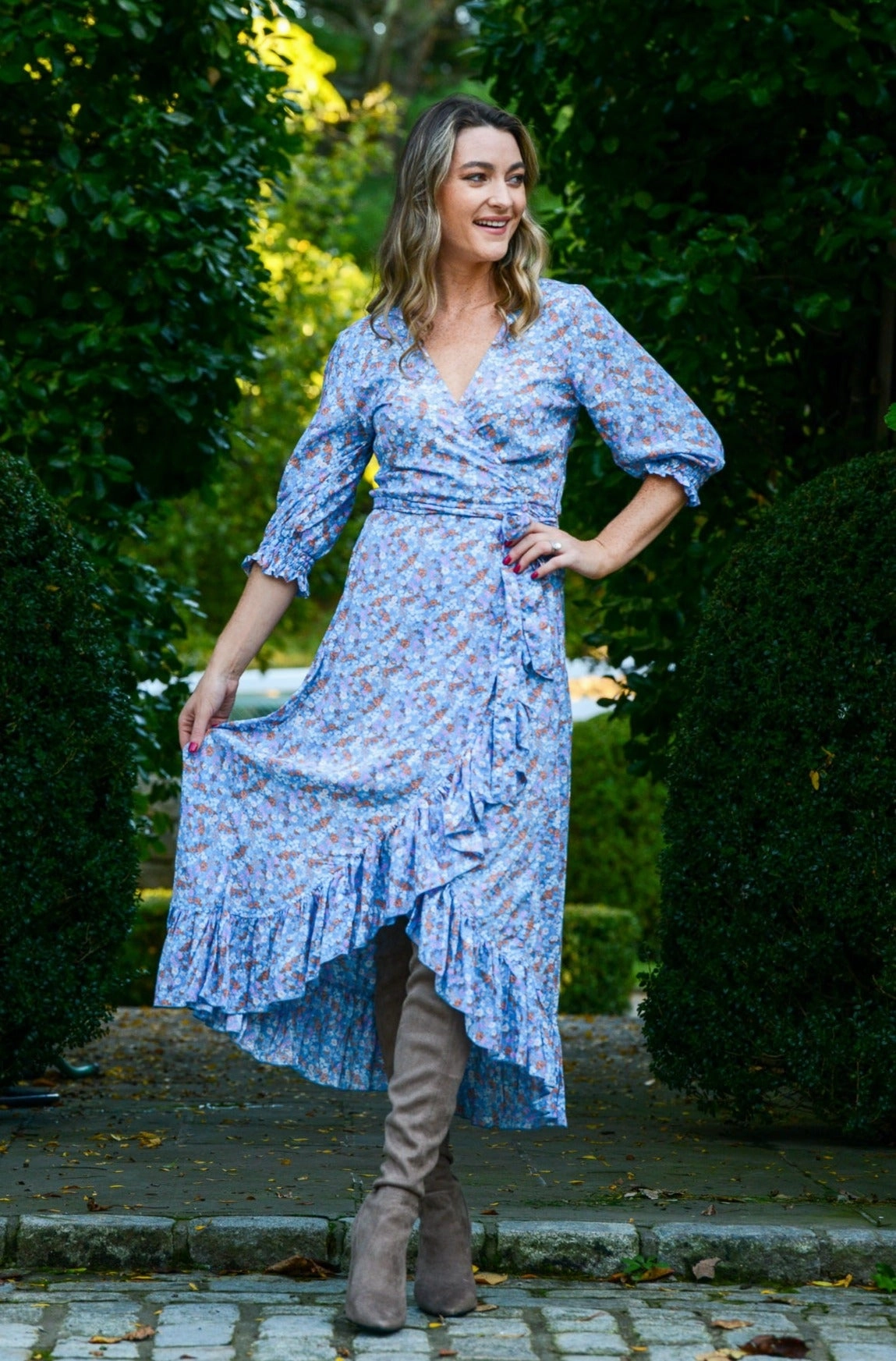 Flattering Look Fit Odor-Control Napa Dress / Petite Blue