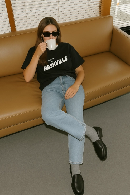 NASHVILLE BOYFRIEND TEE Durable Chainstitch