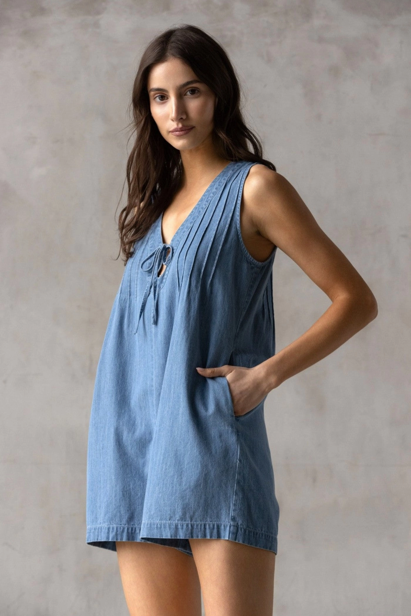 Loose Unique MILLIE V-NECK DENIM ROMPER