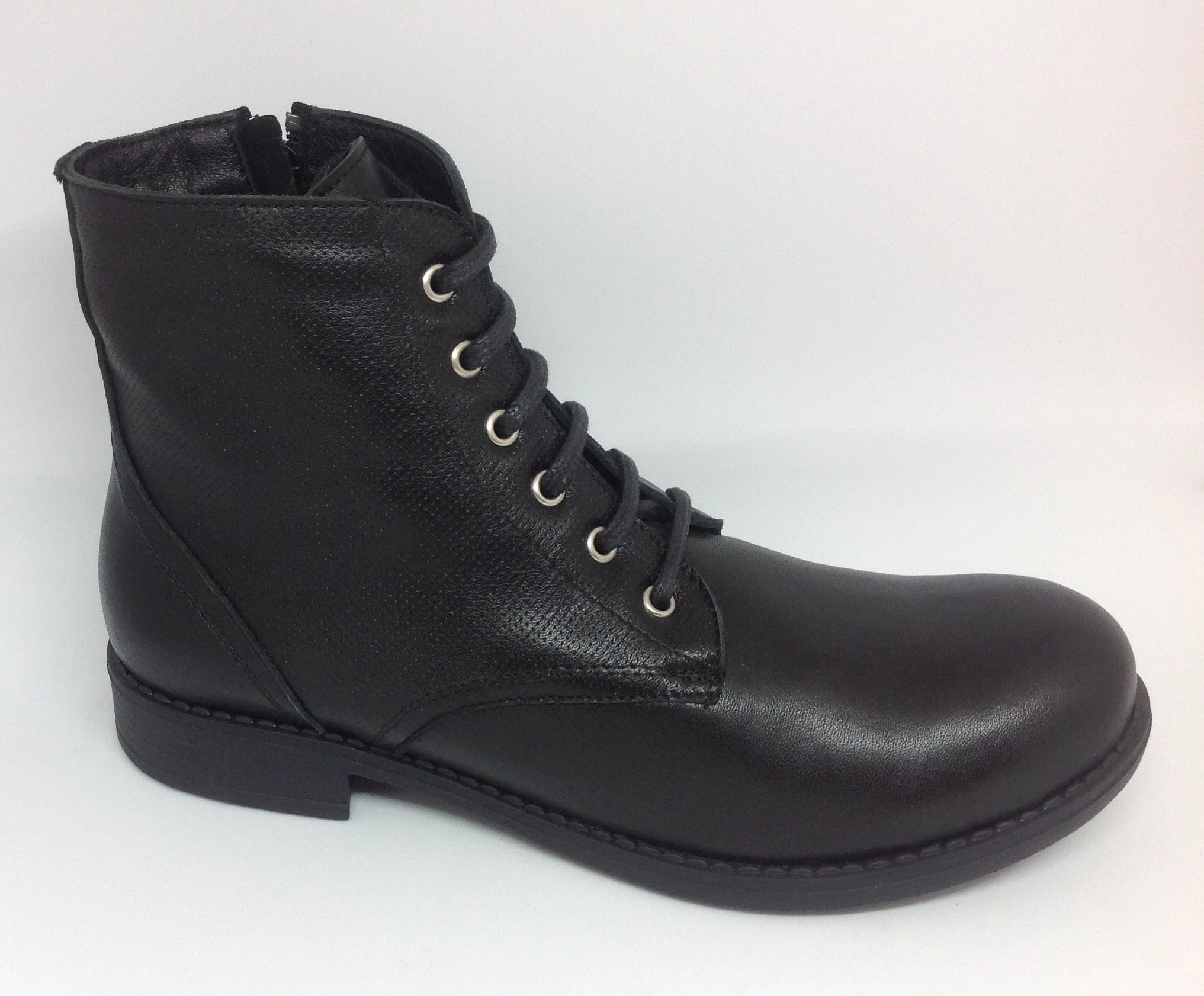 Padded Interior Nature Lover Versatile Traction Pattern Bueno Corvette Black Leather Boot SALE