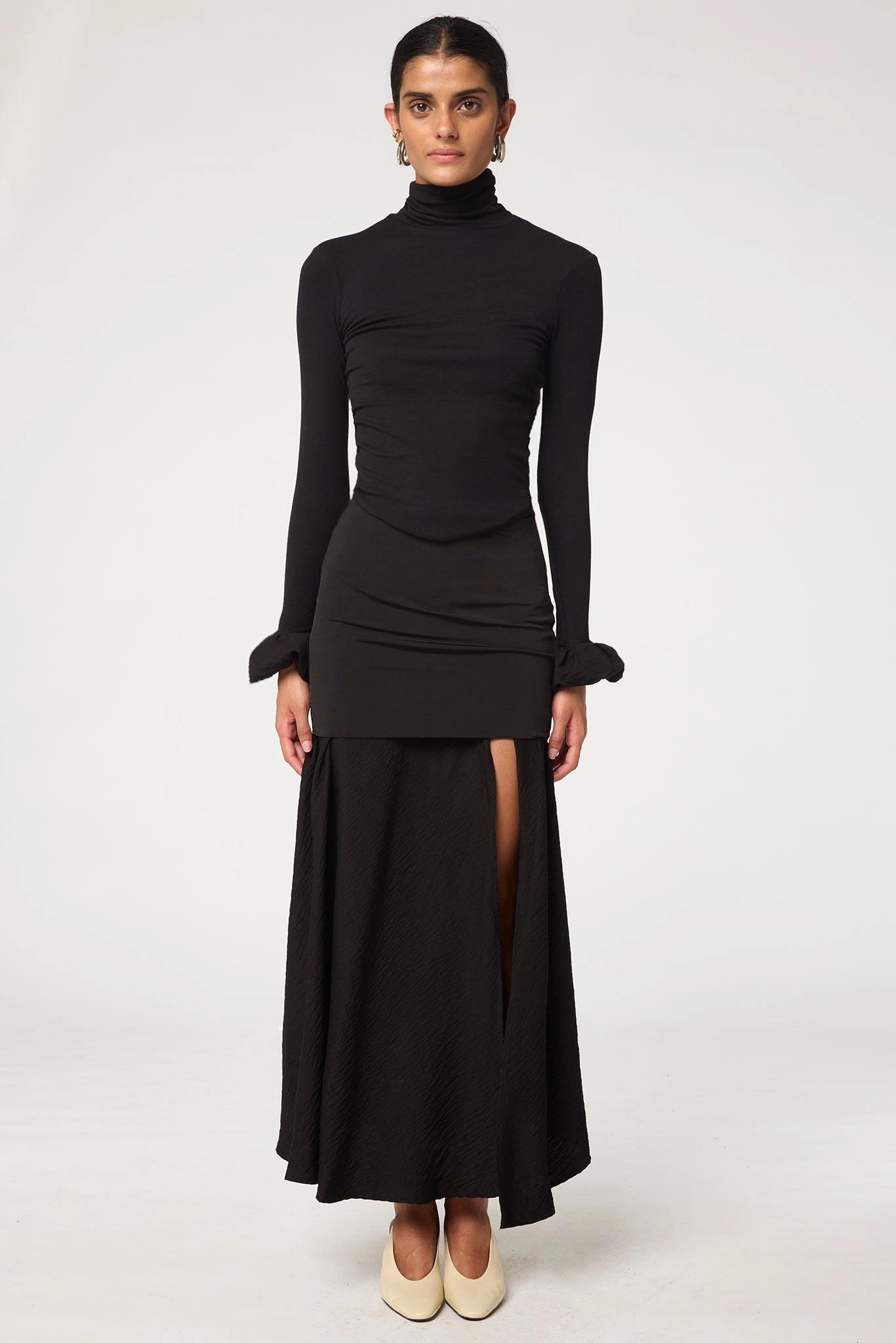 MARI SKIRT Body Sculpting Minimal Vibe