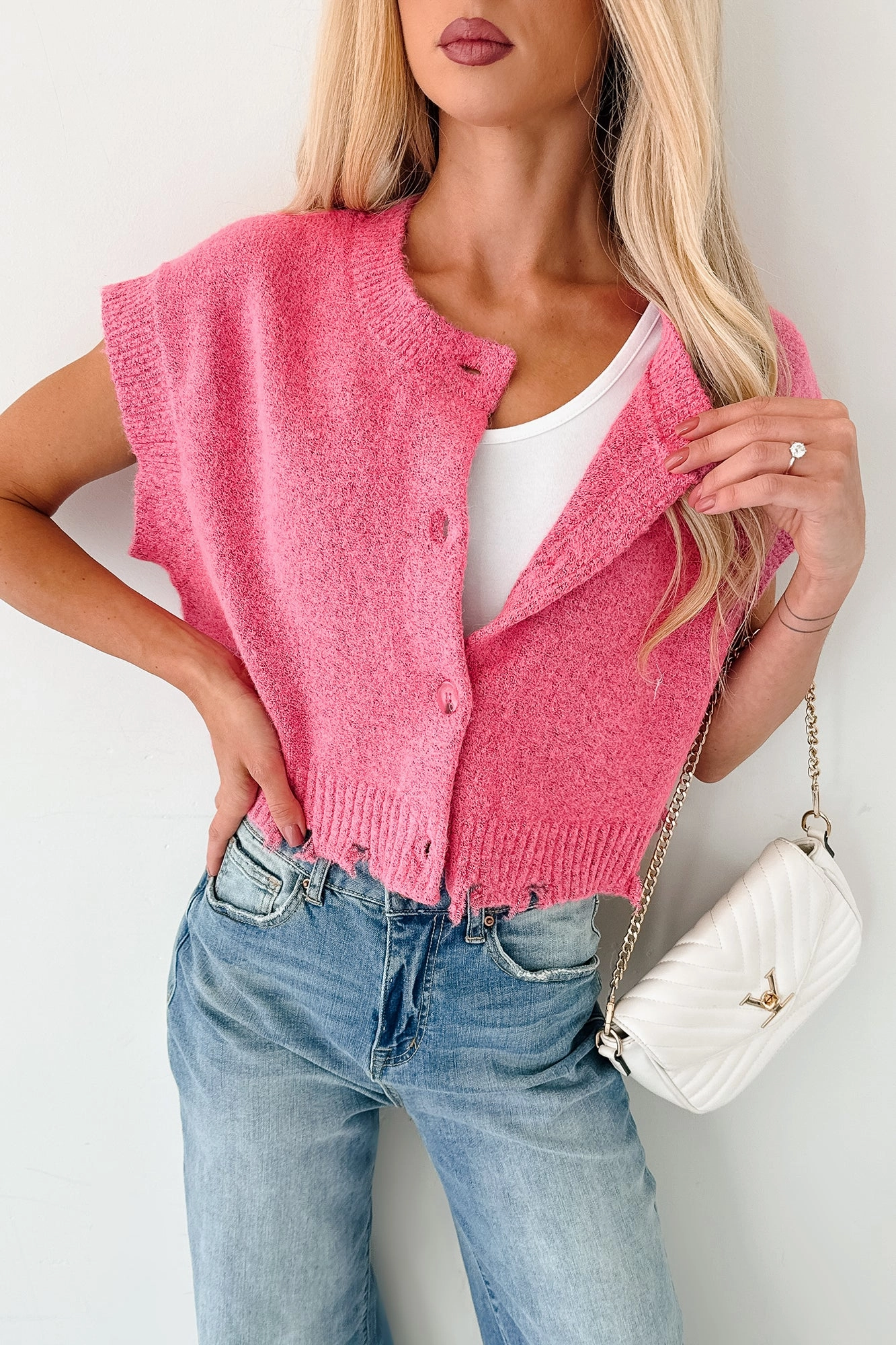 Tactile Soft Texture Undemanding Comfort Distressed Button-Up Sweater Vest (Pink)