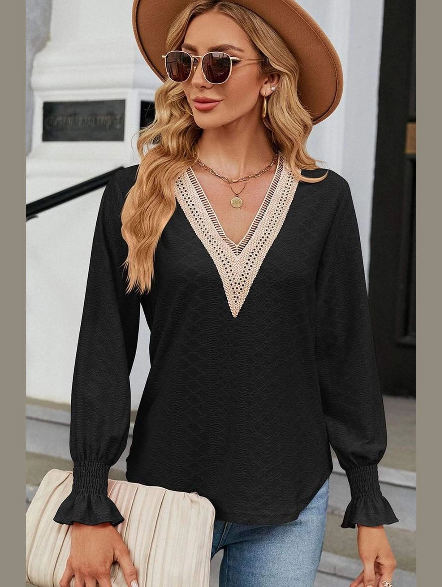 CollapsibleFrame WOMEN GUIPURE LACE TRIM NECK RUFFLE SLEEVE BLOUSE