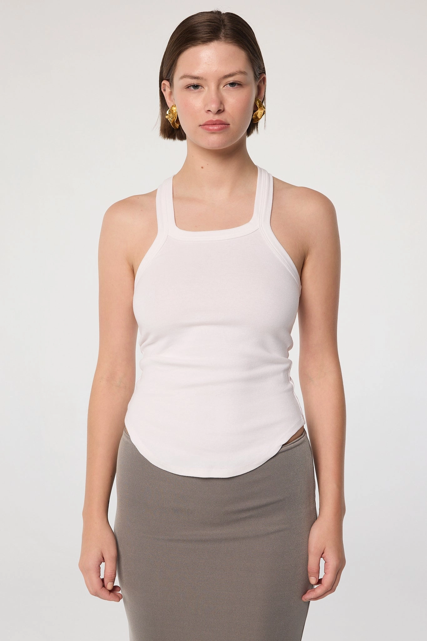TailoredCut Low Profile Waistband Integration BRUNA TANK TOP