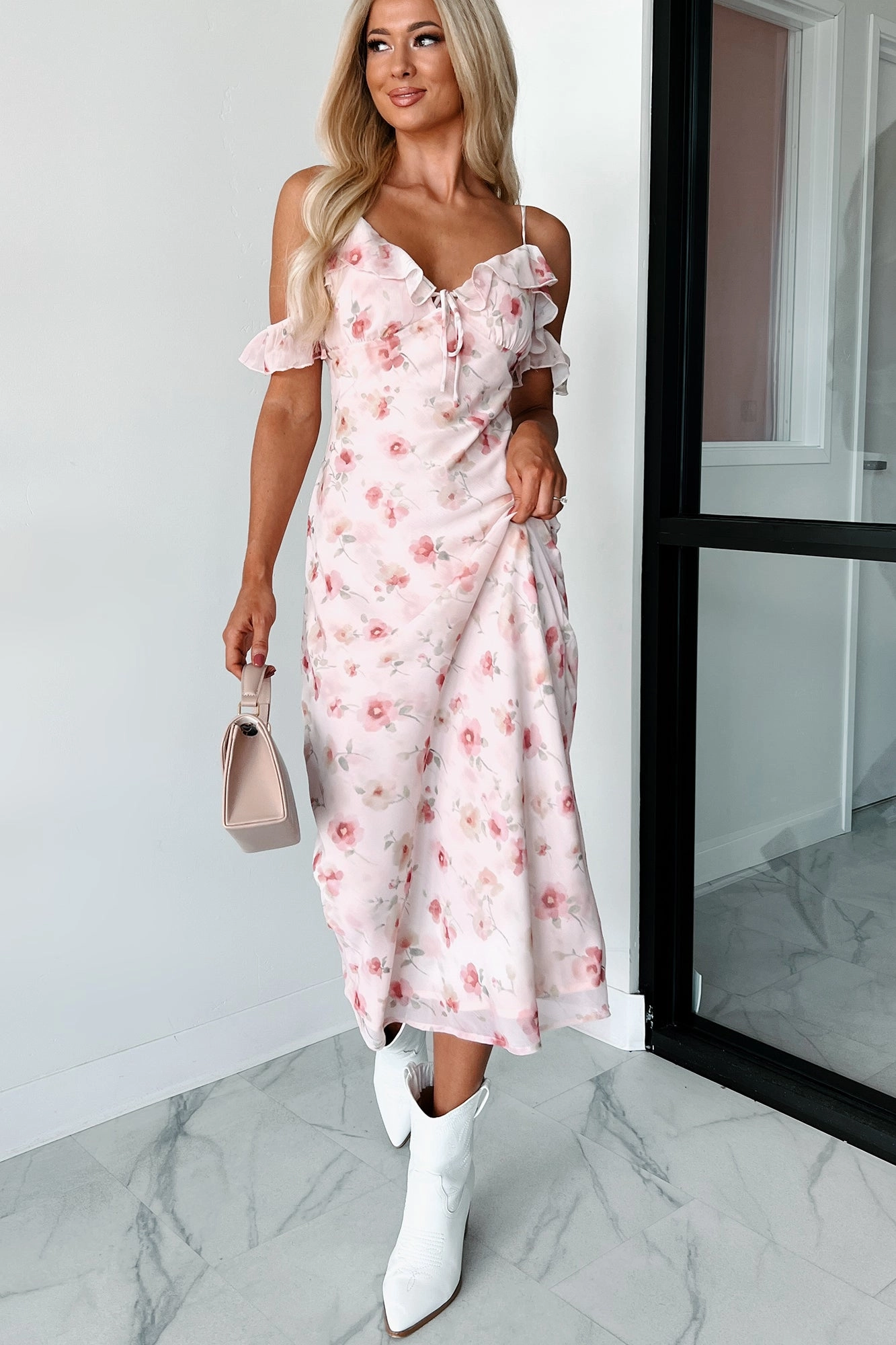 Undoubtedly Charming Floral Maxi Dress (Pink) Subtle Fit
