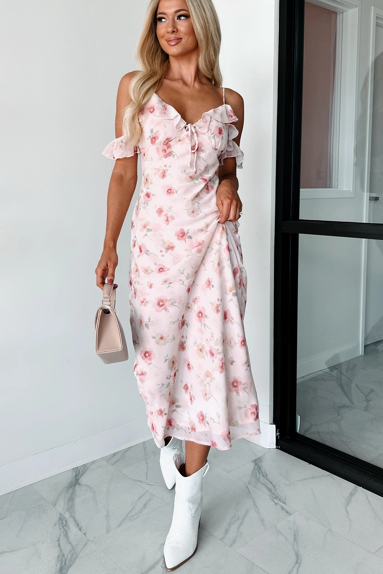 Brunch Tone Undoubtedly Charming Floral Maxi Dress (Pink)