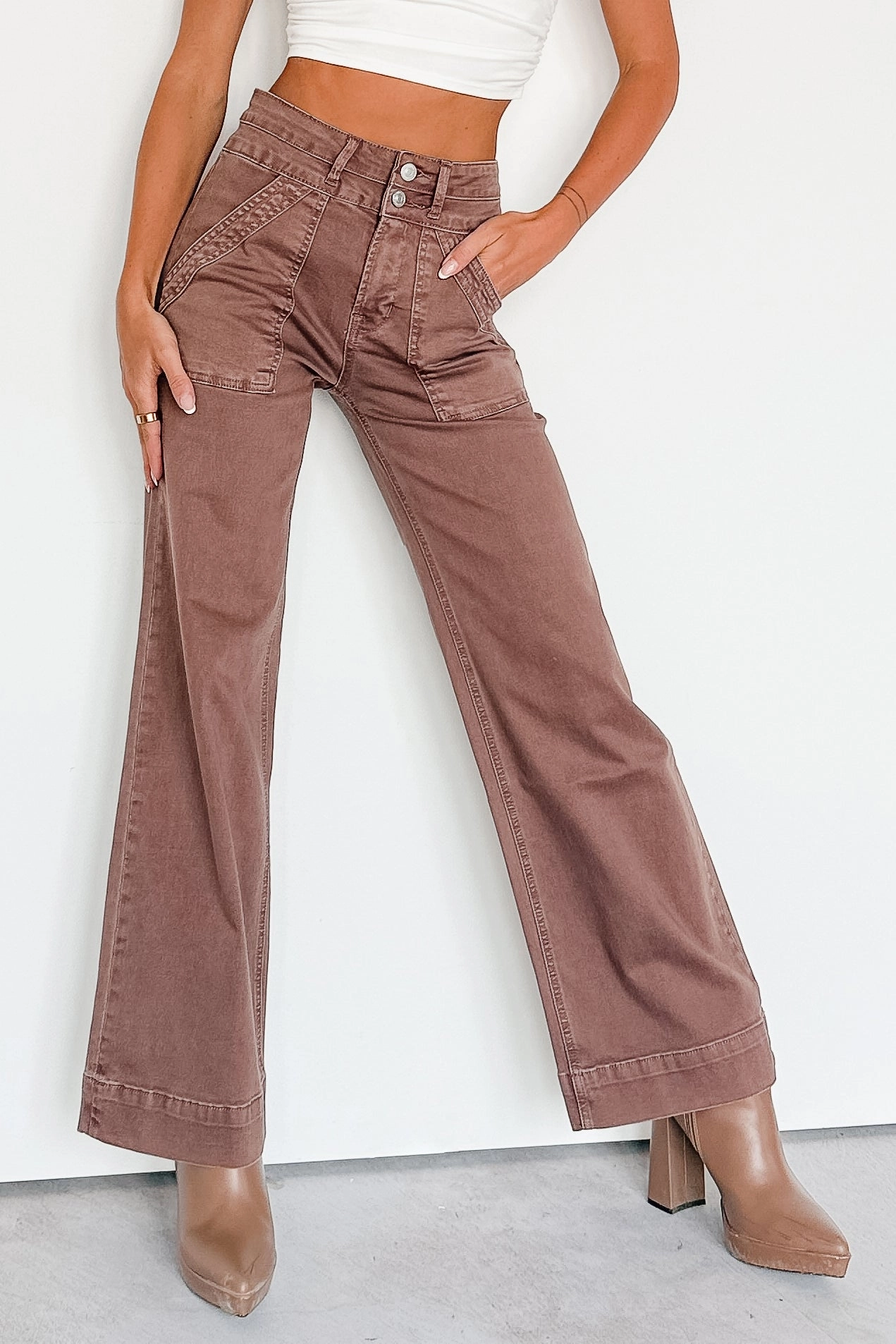 Quick Fit Smart Comfort Henley Wide Leg Mica Denim Jeans (Cocoa)