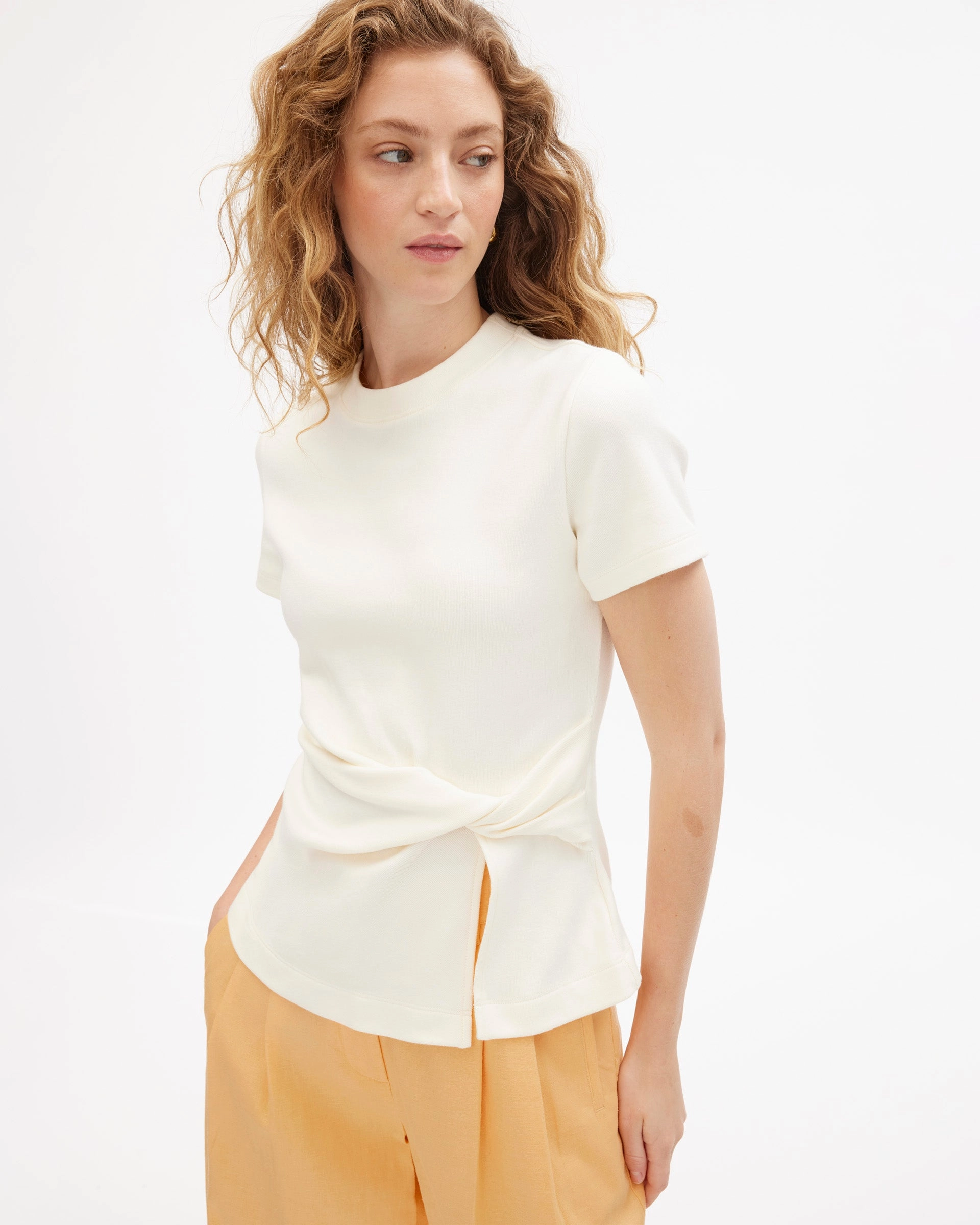 Short Sleeve Carlita Top ReinforcedArmholes Scoop Neck Shape