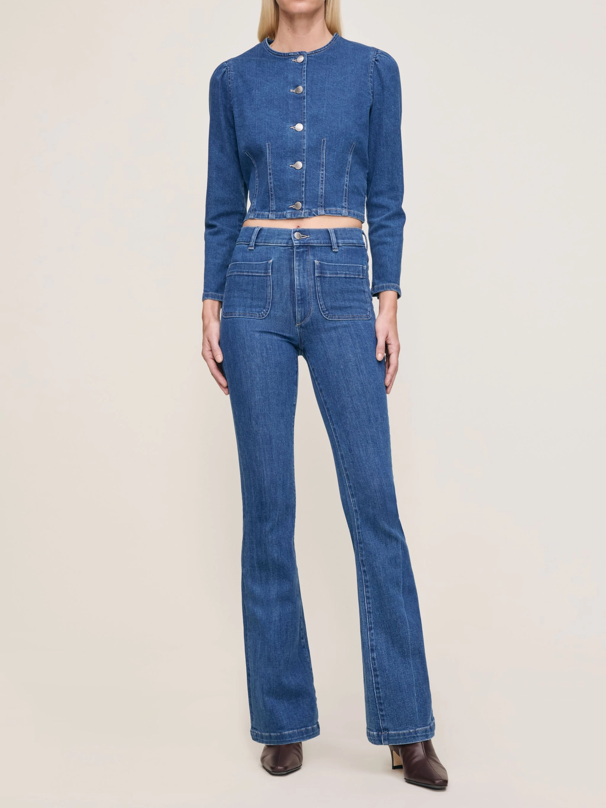 SCULPTED TOP WrinkleResistantTextile