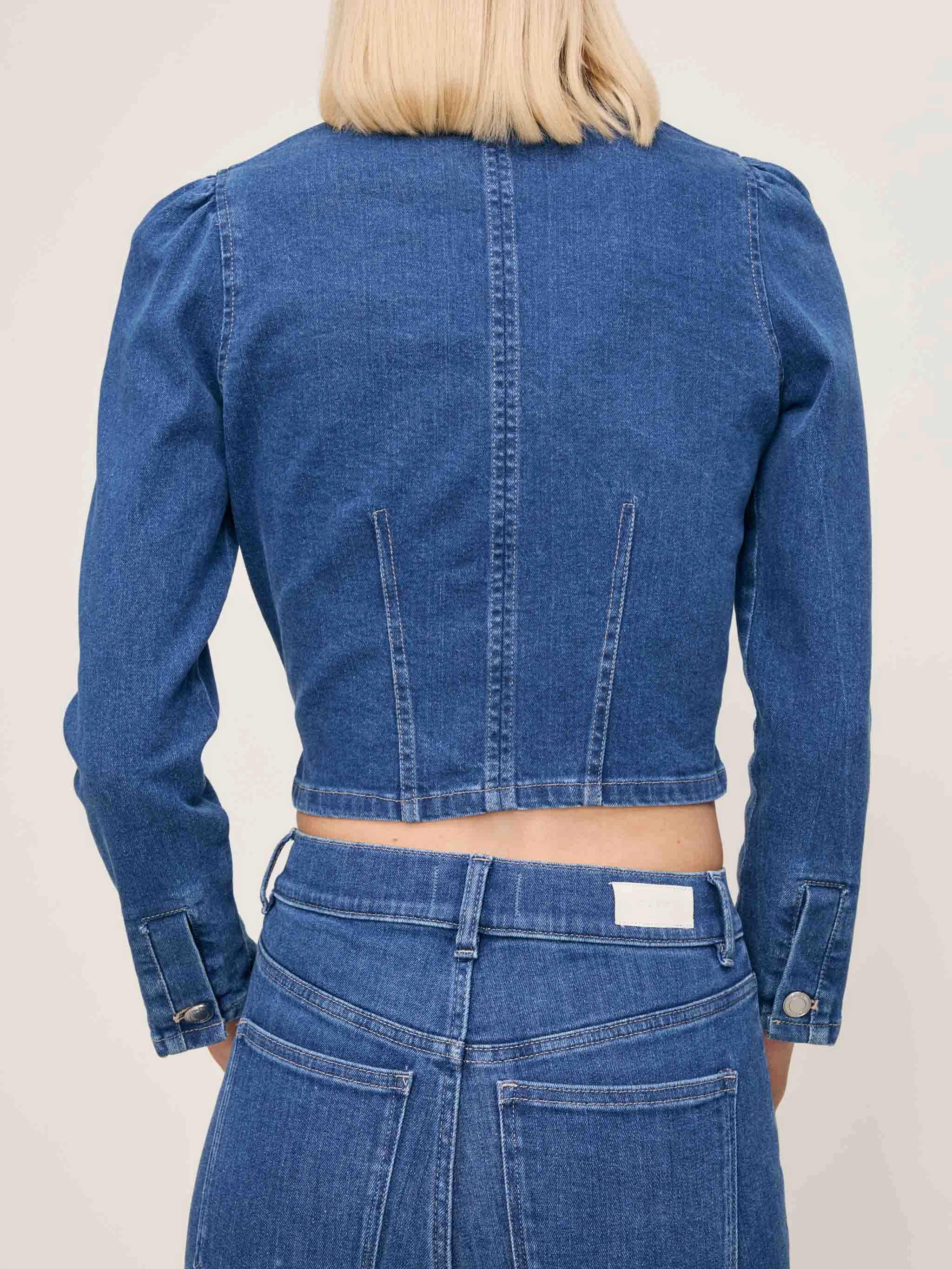 SCULPTED TOP AbrasionResistant Finish