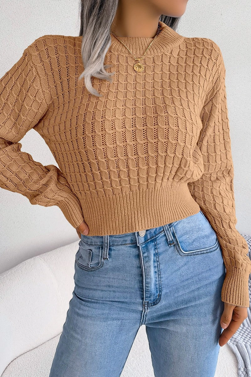 TWIST CHUNKY CABLE KNIT RIBBED CROP SWEATSHIRT Casual Fit