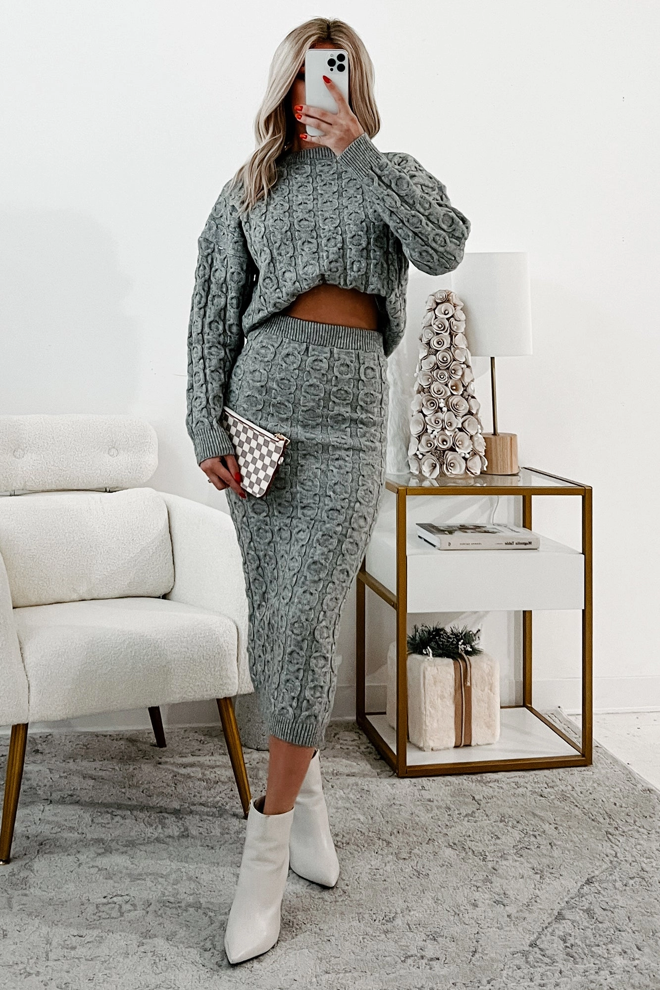 Thermal Regulation Technology Remembering Fondly Sweater Knit Set (Heather Grey)