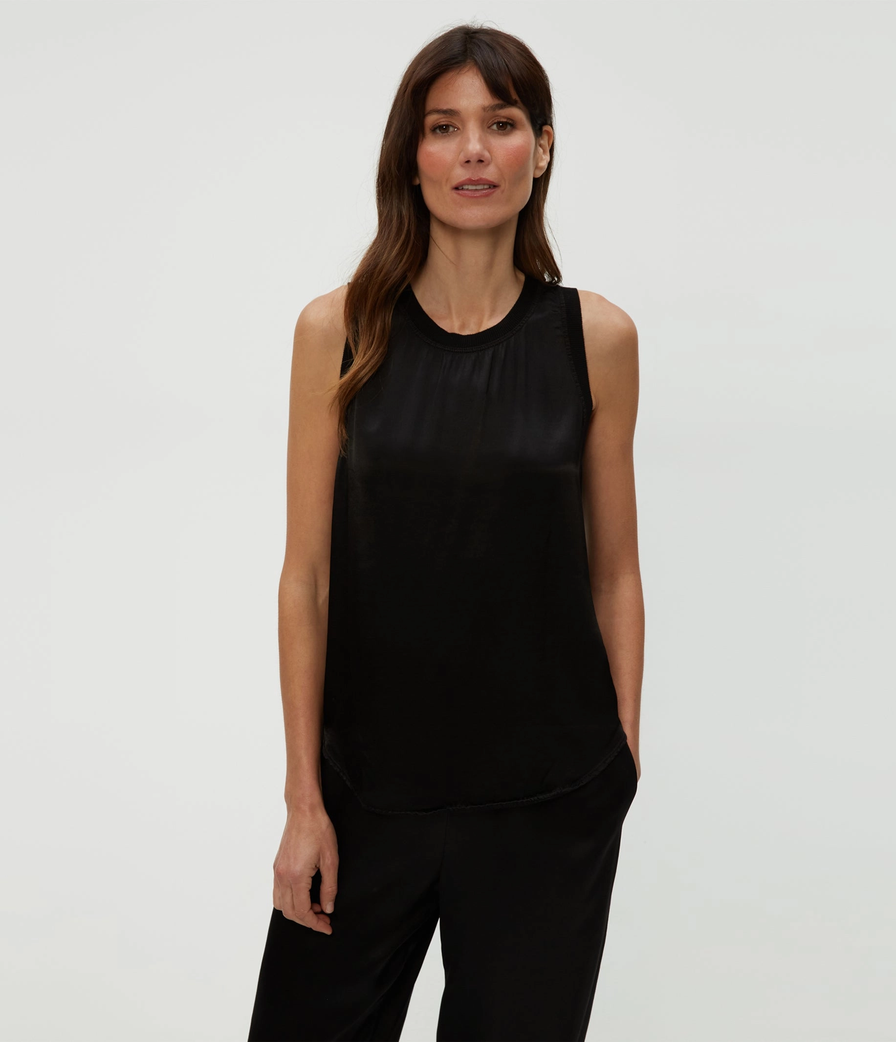 Fashionable Fit SHAY SATIN RIB BINDING TANK