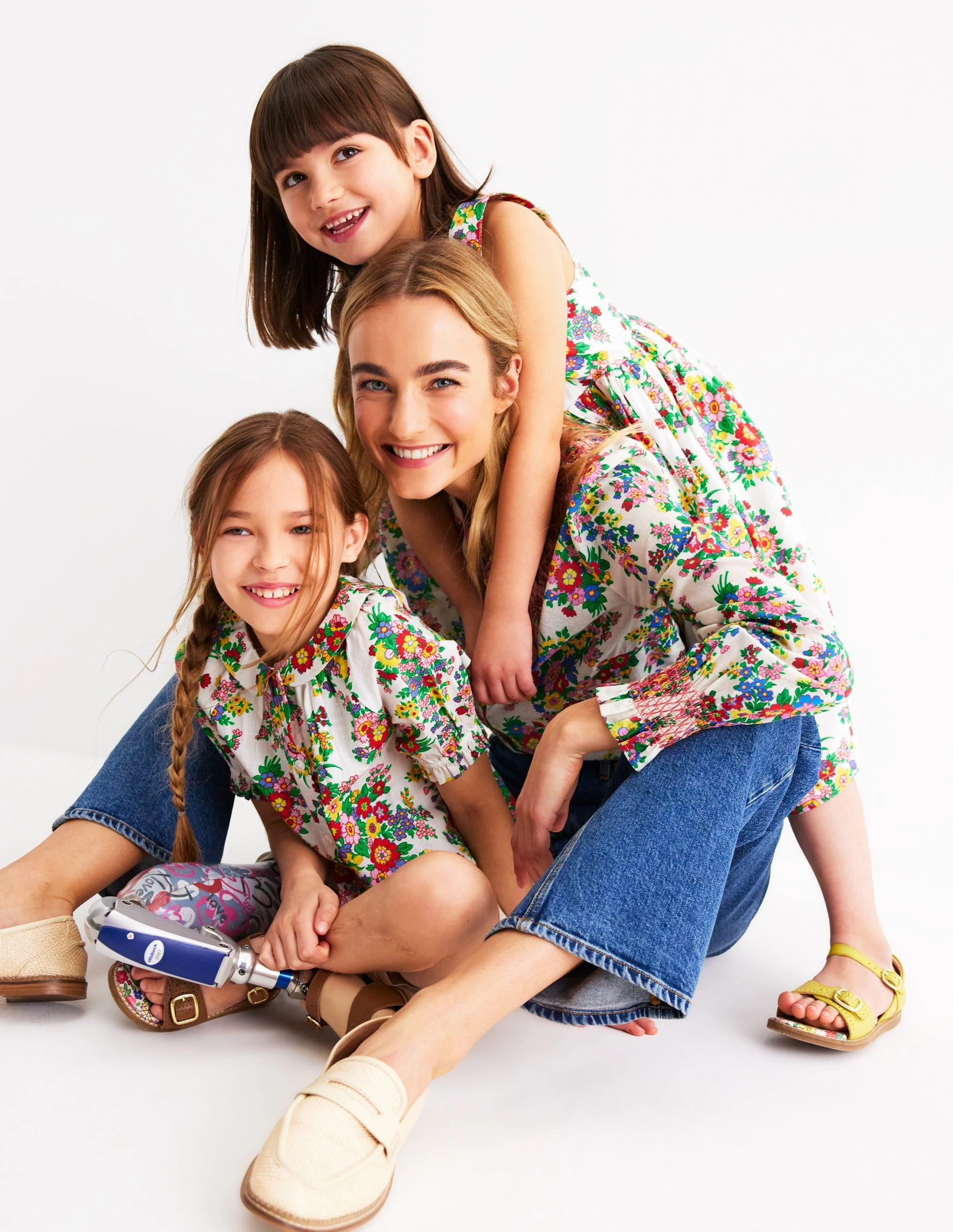 Remy Button Through Dress-Ivory Flower Bunch Walk Mood Form Fitting