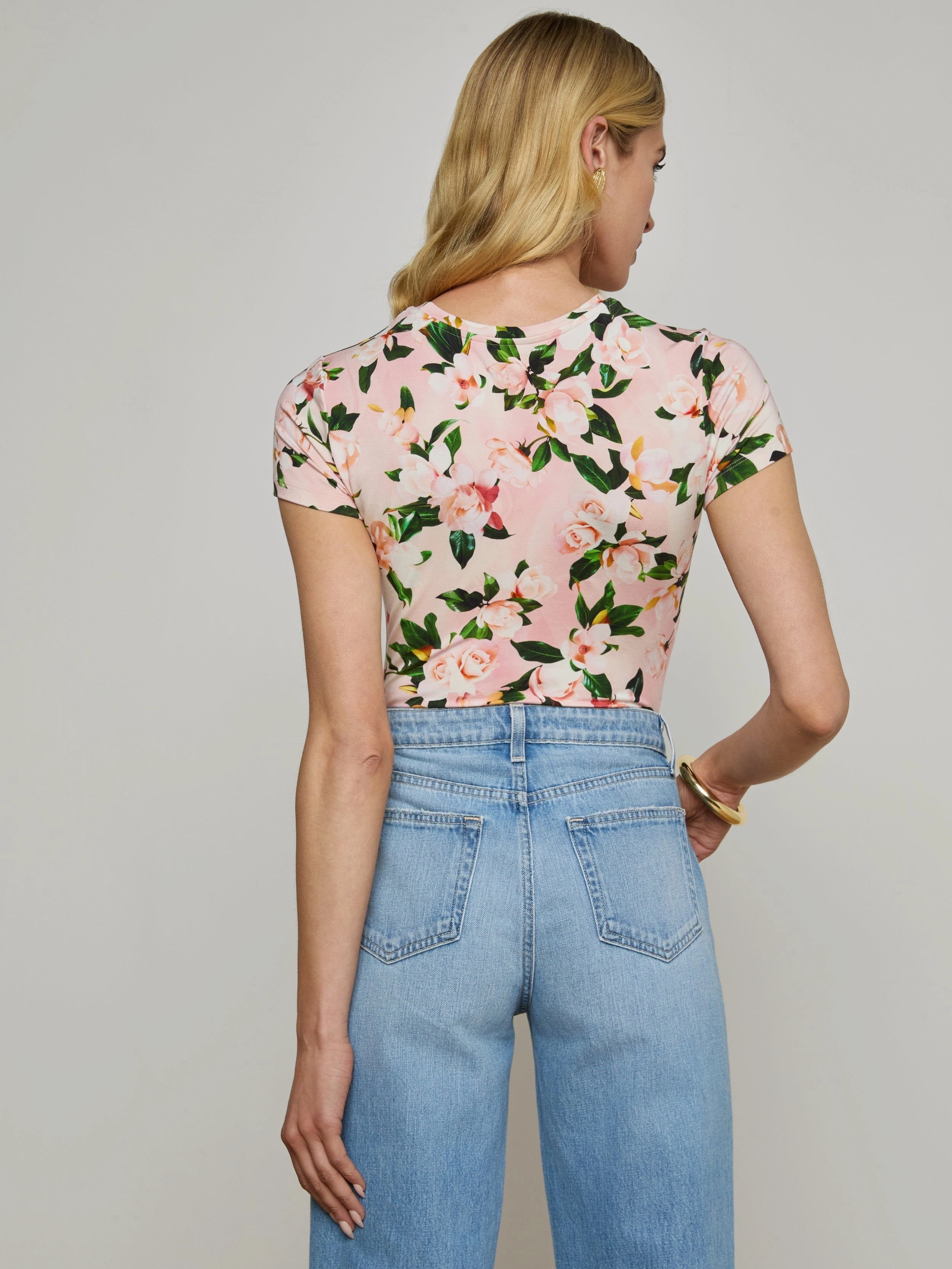 Ressi Fitted Tee Magnolia Floral Bonded Seam Durability Versatile Shirt