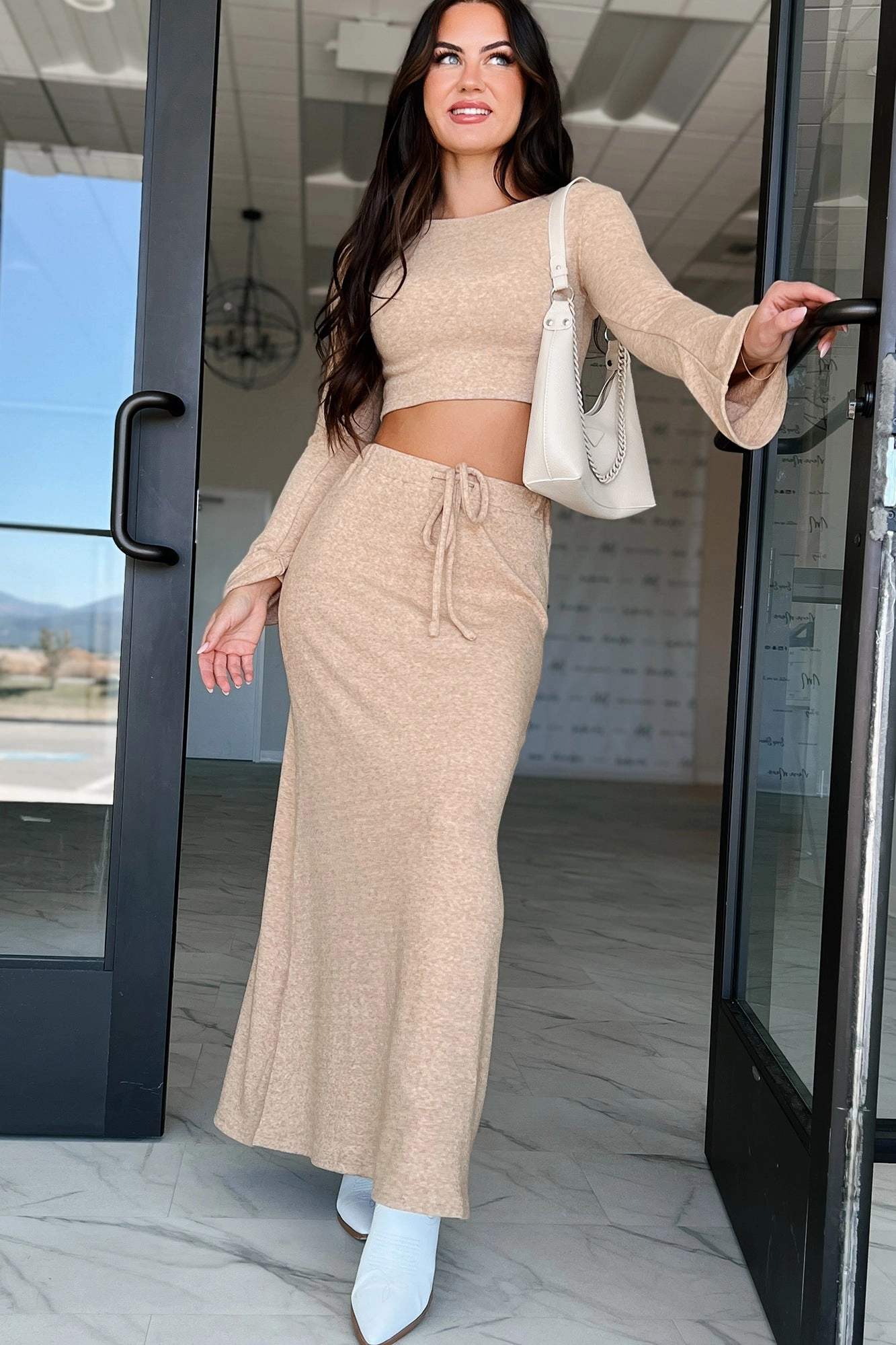 High Elasticity Material Bamboo Fiber Rewriting The Script Brushed Knit Maxi Skirt (Oatmeal)