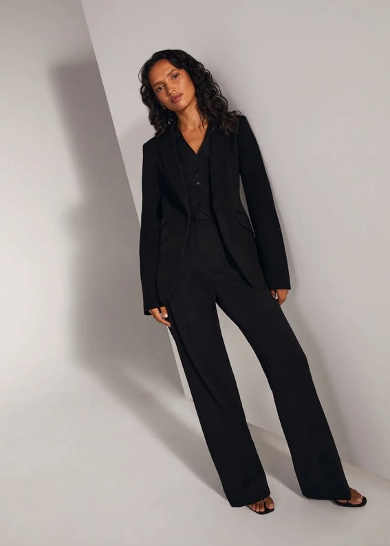 The Favorite Vest Black AntiOdorTreatment Adjustable Hem