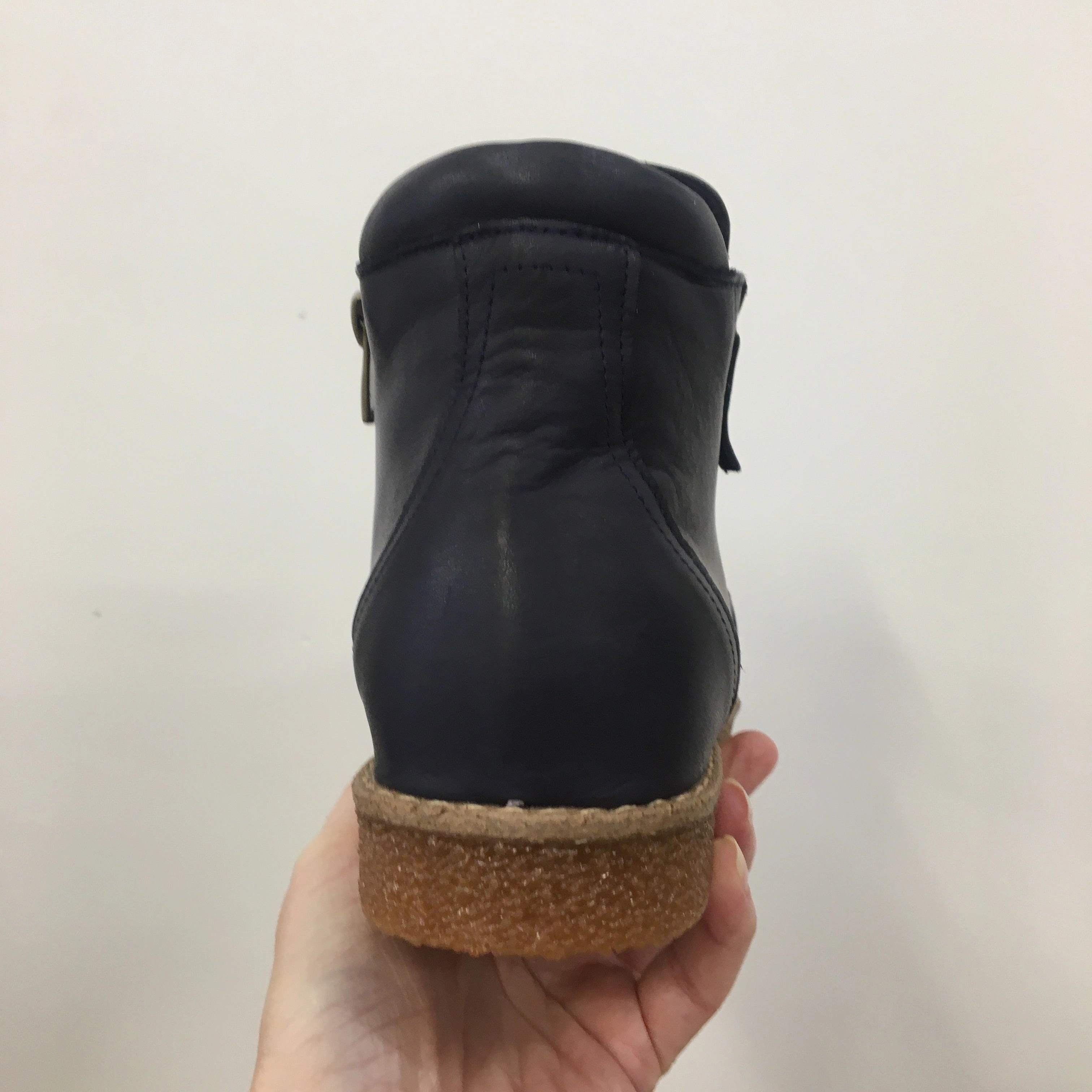 Low Profile Silhouette Rugged Built Daily Walks Rilasarre Tallow ~ Navy ~ Black ~ Cognac ~ Elmwood ~ Leather Boot