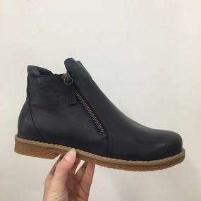 Slip Resistant Mountain Climber Hope Step Rilasarre Tallow ~ Navy ~ Black ~ Cognac ~ Elmwood ~ Leather Boot