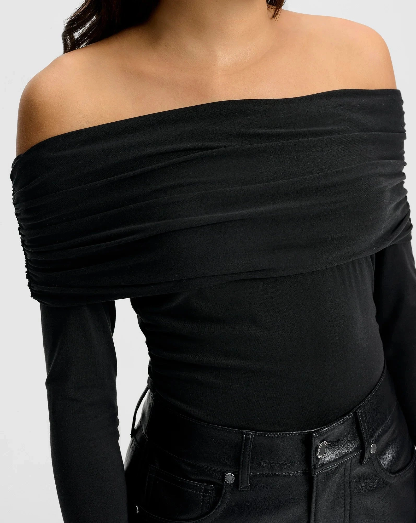 Reflective details Ribbed Knit Fabric Chaiya Off-The-Shoulder Top Black