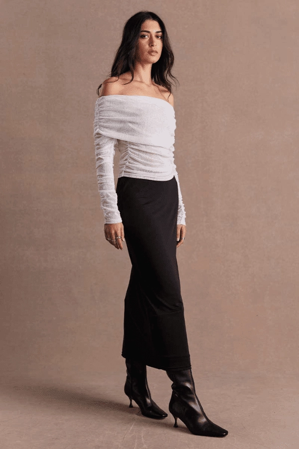 Vibrant evening gown Rise Mesh Long Sleeve Dress Black/Chalk