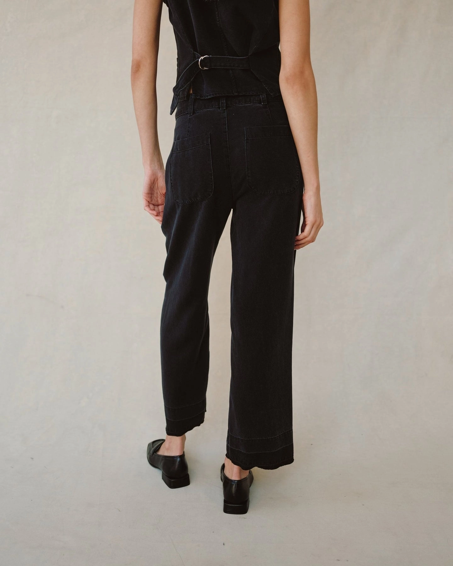 Slim Look Durable Seam Construction SAIGE WIDE LEG CROP