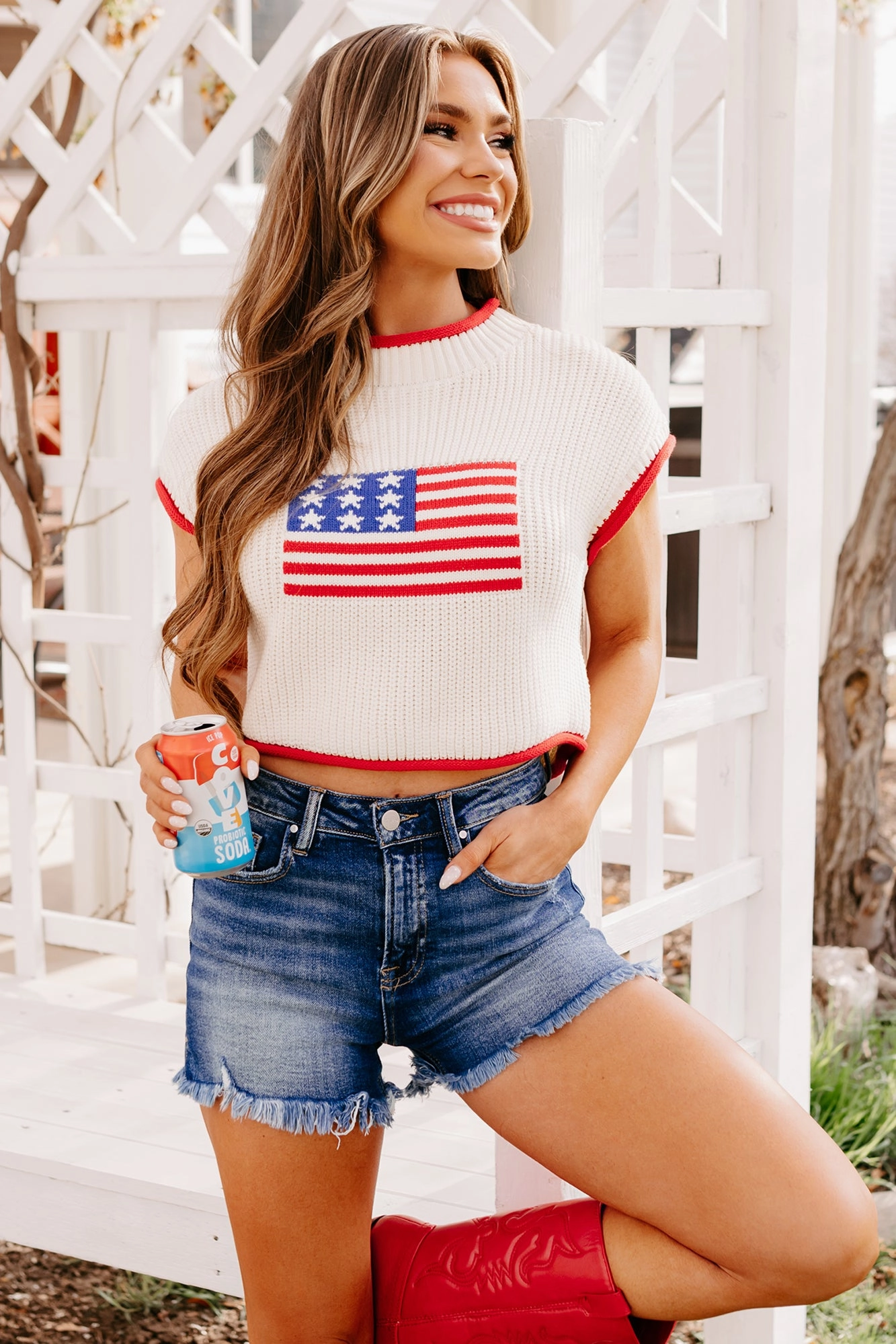 ElasticTrimming Variable Tension Adjustment Salute The Flag American Flag Sweater Top (Cream)