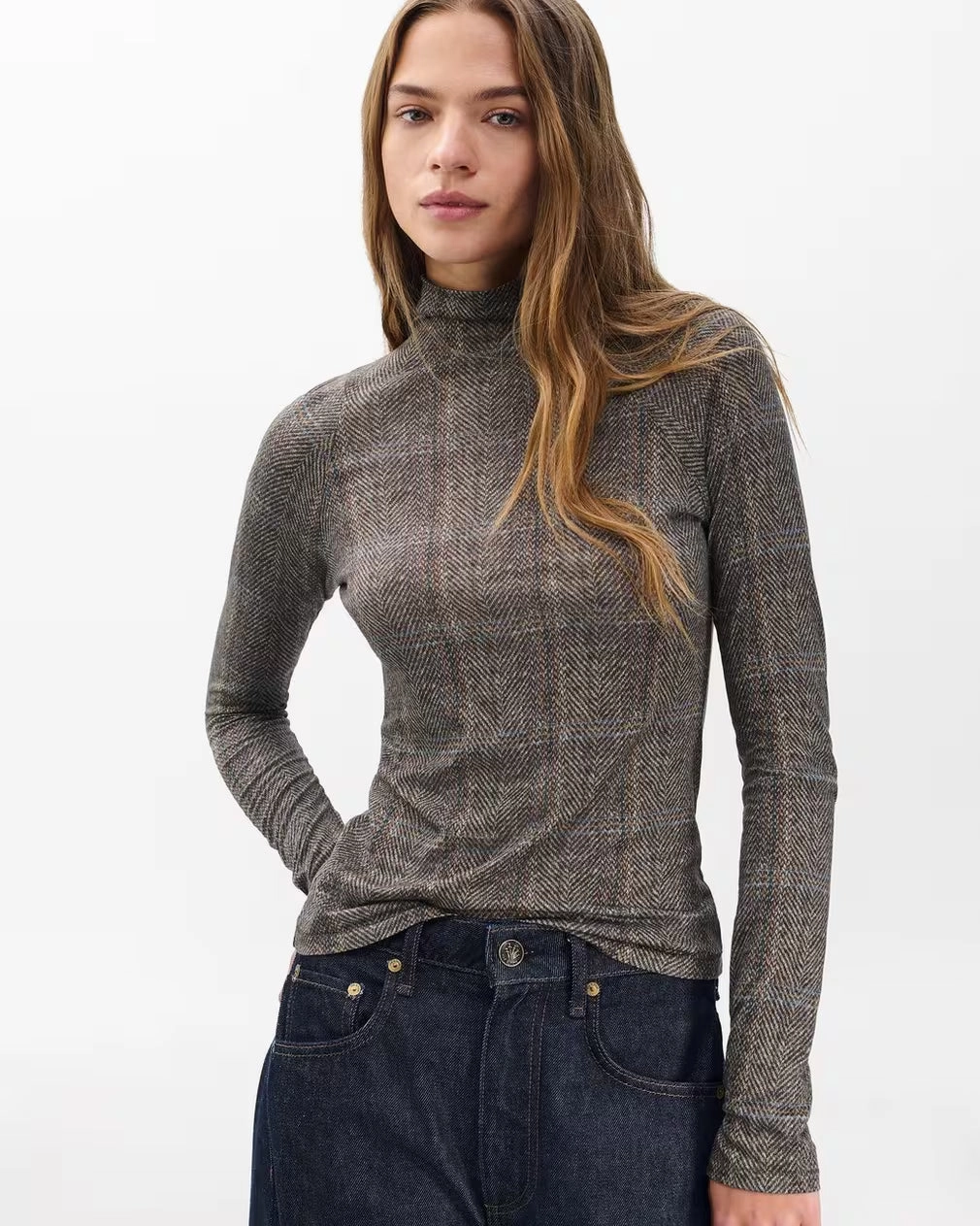 NonChafeCollarTech Shawl Plaid Turtleneck Tee Brown Multi