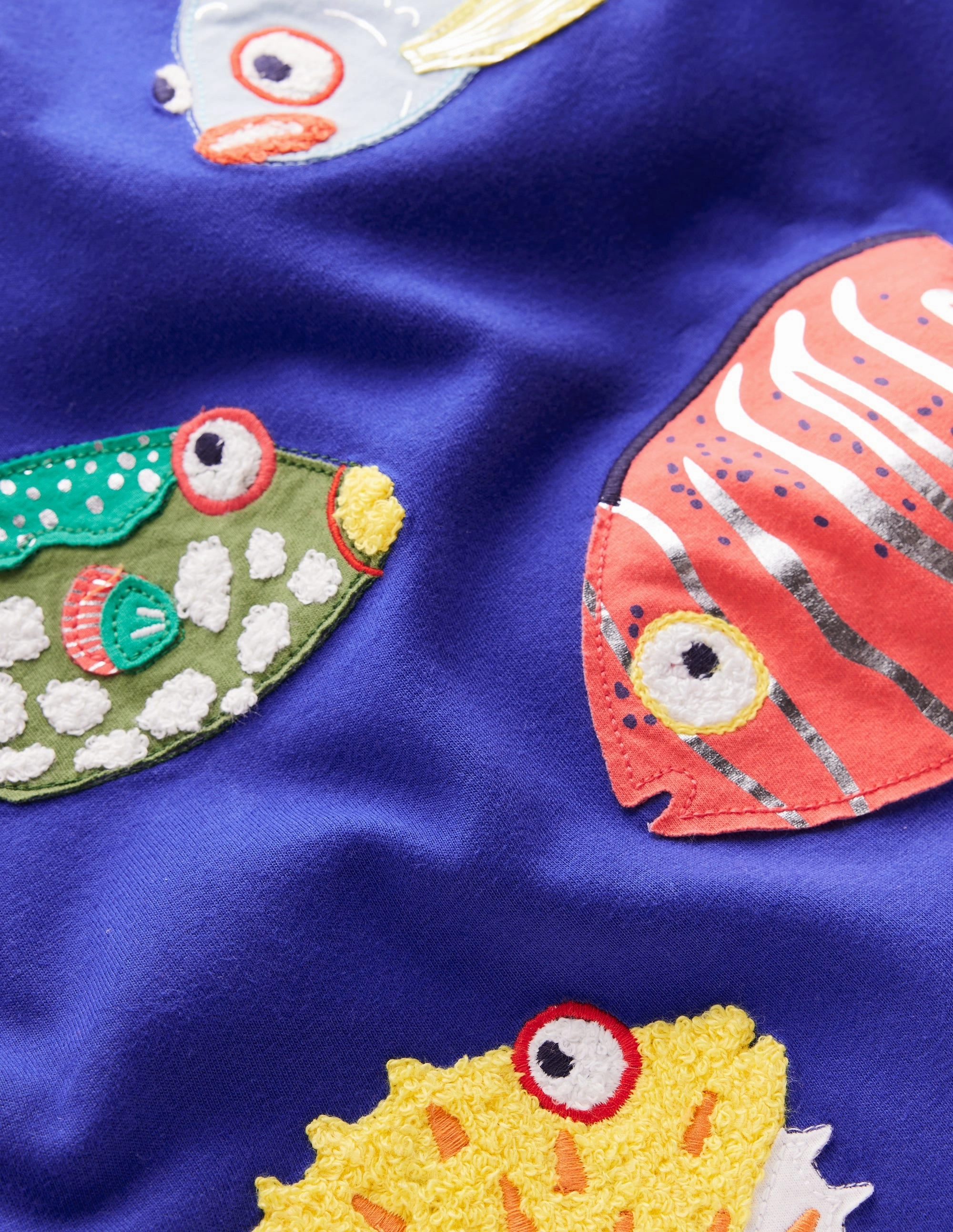 WideNeckline Short Sleeve Appliqu T-shirt-Sapphire Blue Fish
