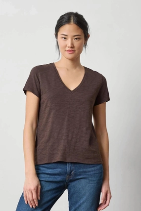 Short Sleeve Back Seam V-Neck Espresso Loose Sweater No Iron Fabric