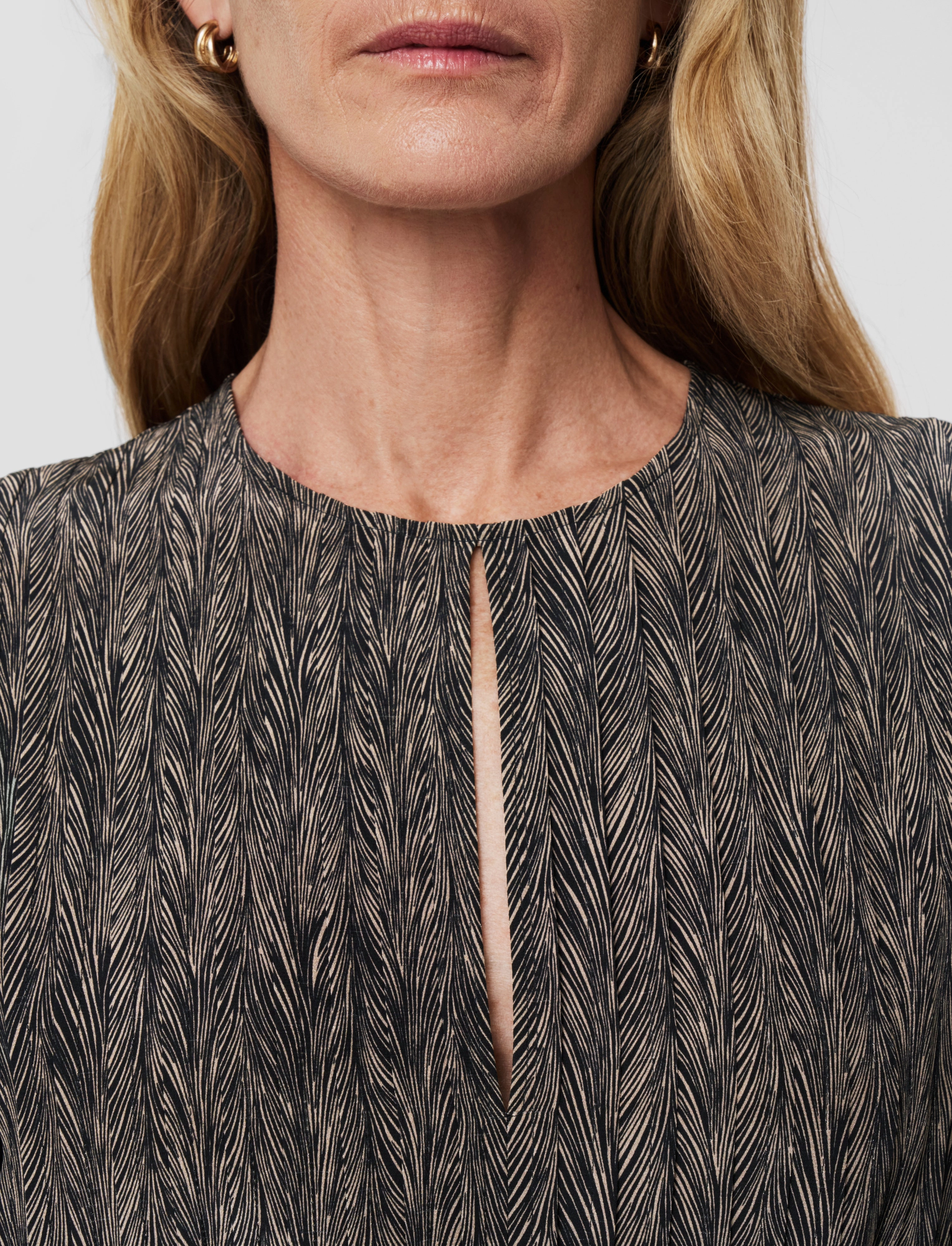 Urban Touch Dreamy Drape Sibelle Crepe de Chine Print Silk Dress