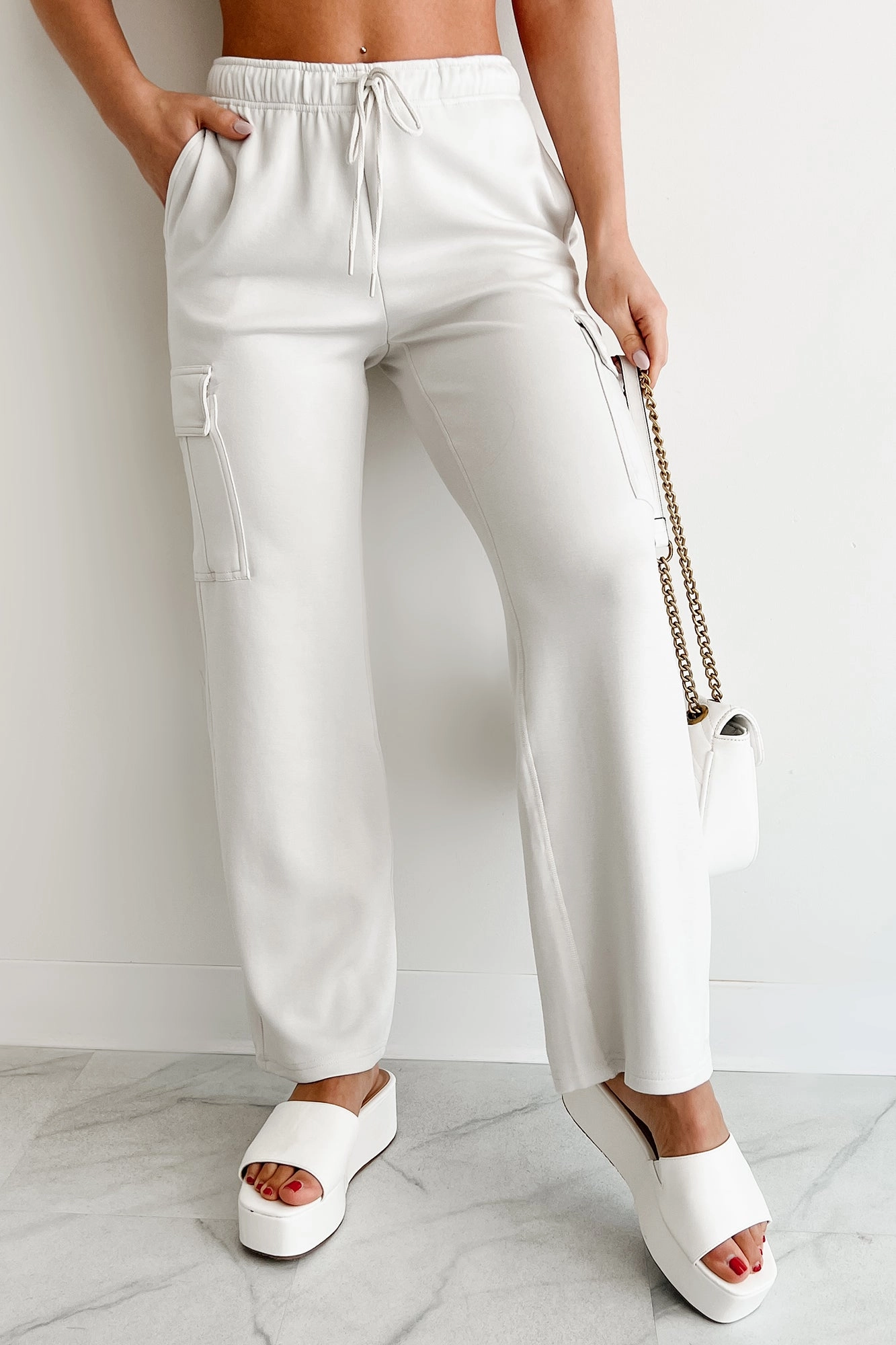 Core Ease Functional Look Snooze And Relax Cargo Sweatpants (Chalk)