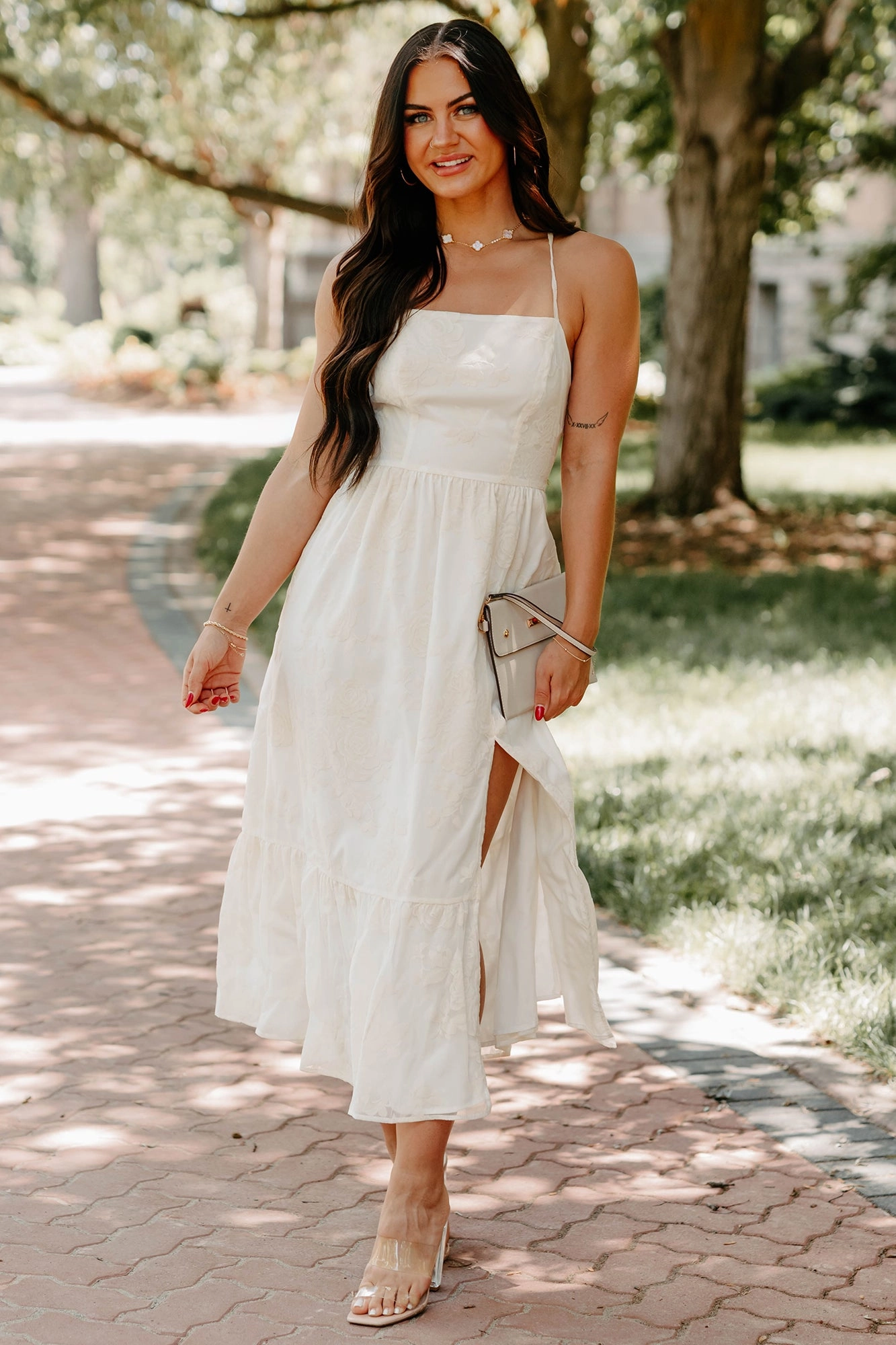 Comfy and Relaxed Cool Undertone Soul Full Of Sunshine Floral Maxi Dress (Ivory)