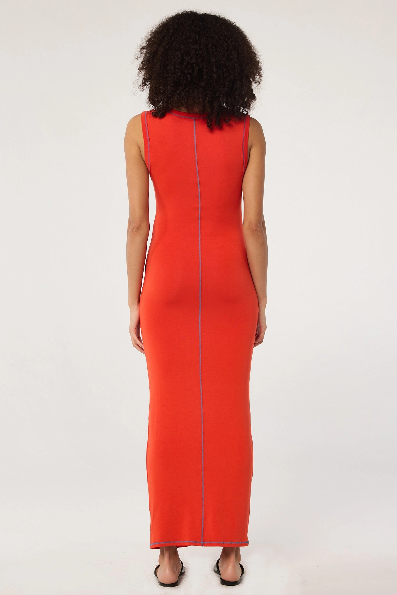 INEZ DRESS Red-Carpet Timeless elegance