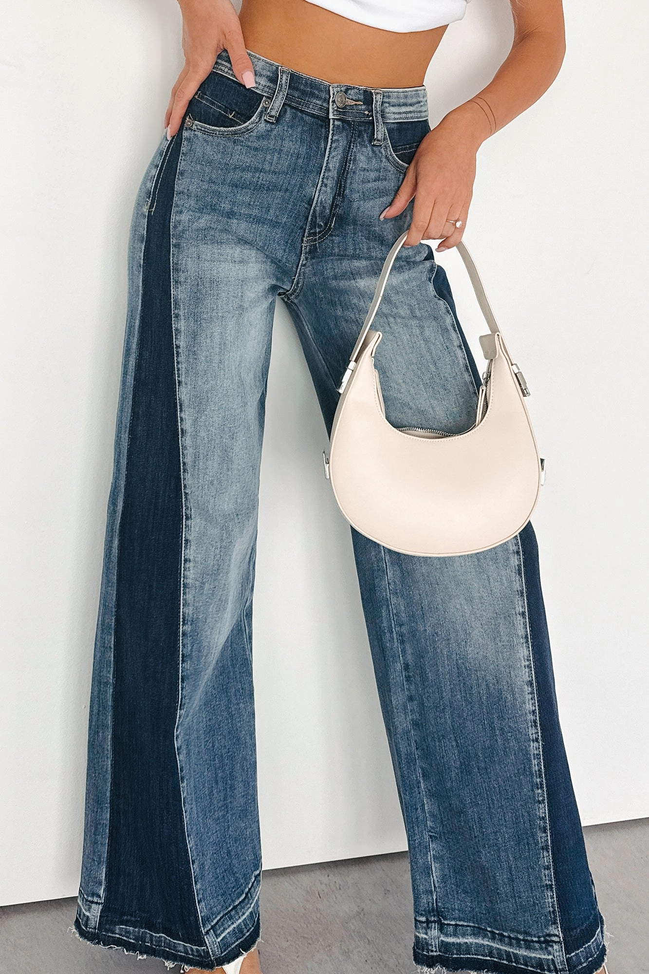 Quick Move Rina Tummy Control Side Contrast Saige Denim Jeans (Medium)