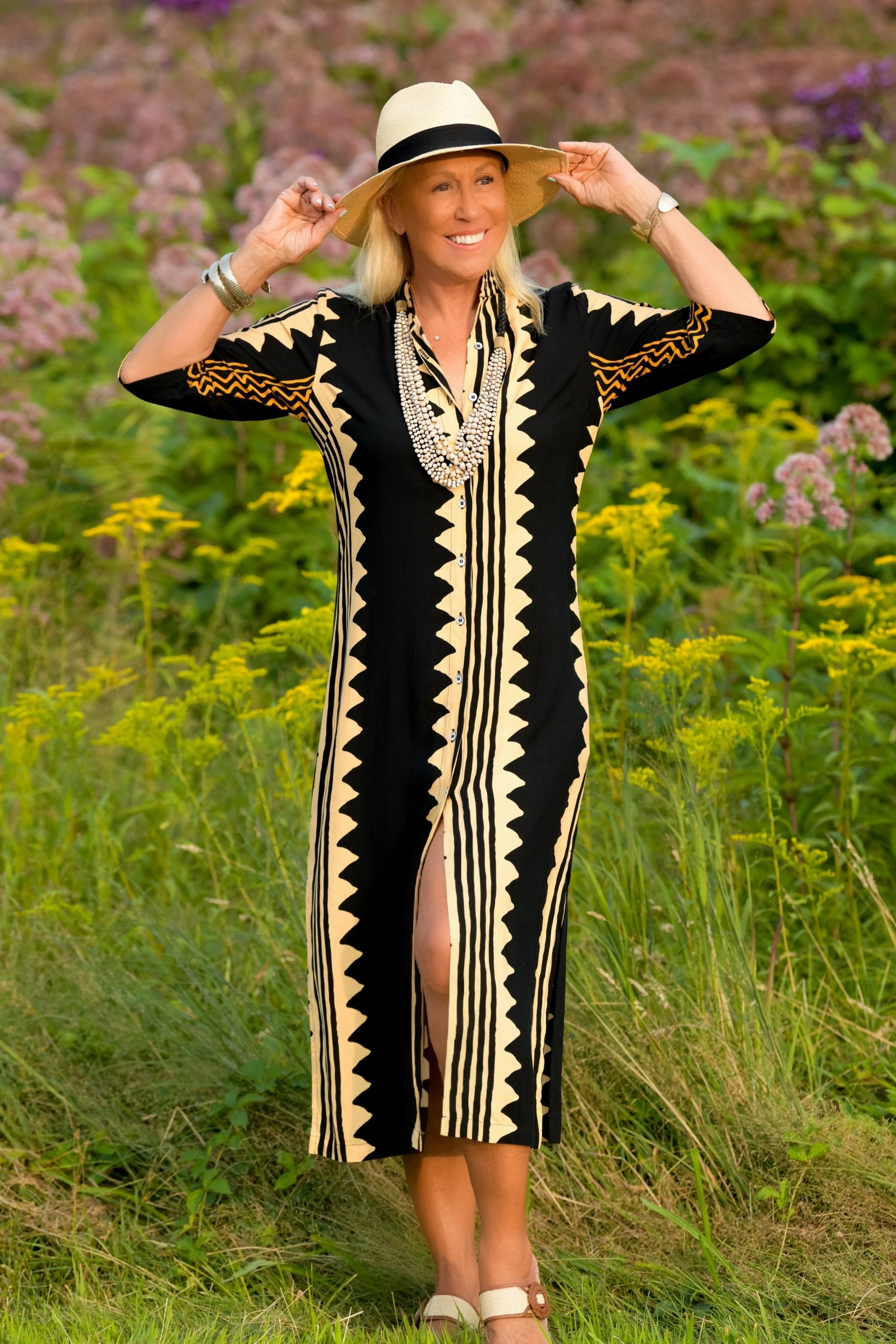 Day Break Dress / Khaki Zig Zag Geometric-pattern Plus Fit