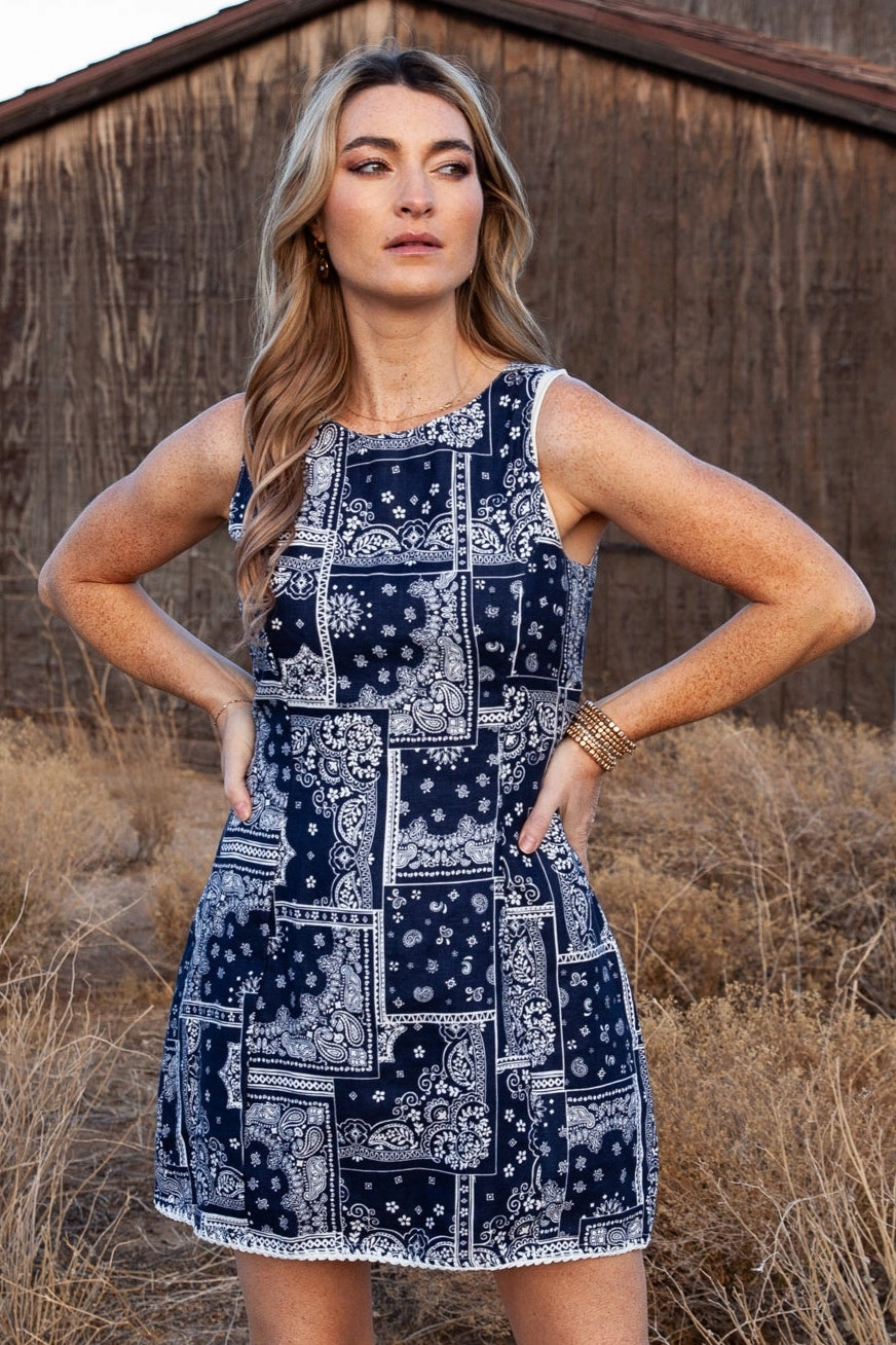 Warm Base Polite Vibe Jane Dress / Navy Bandana