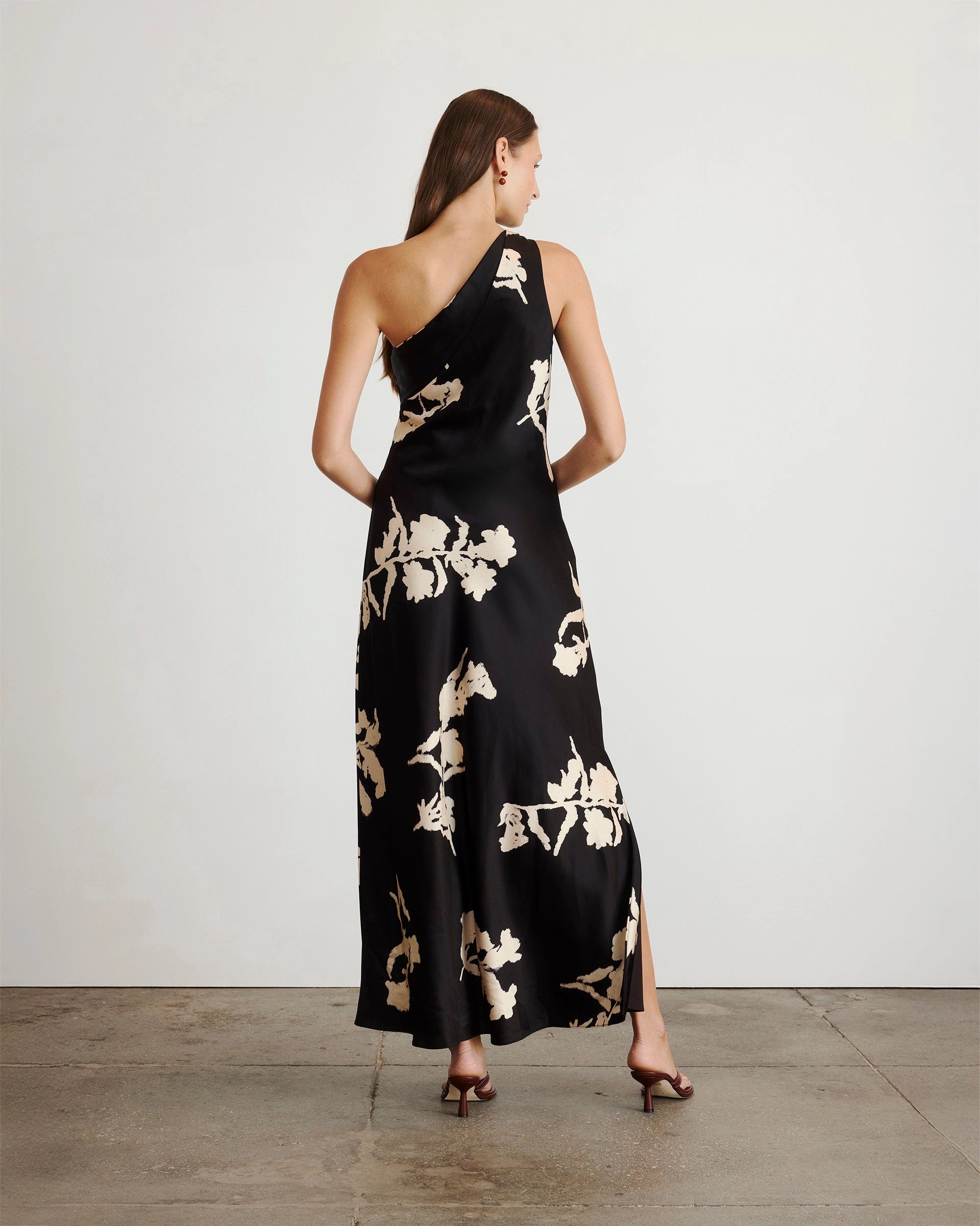 Stassi Dress Elegant Layering Smocked-Detail