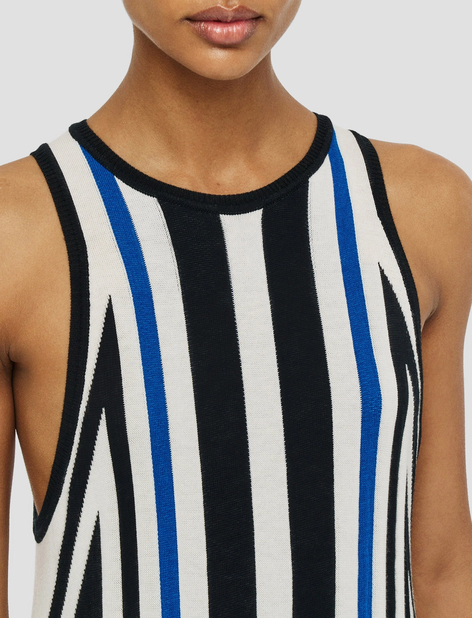 Multi Season Seasonal piece Cretto Jacquard Knitted Dress