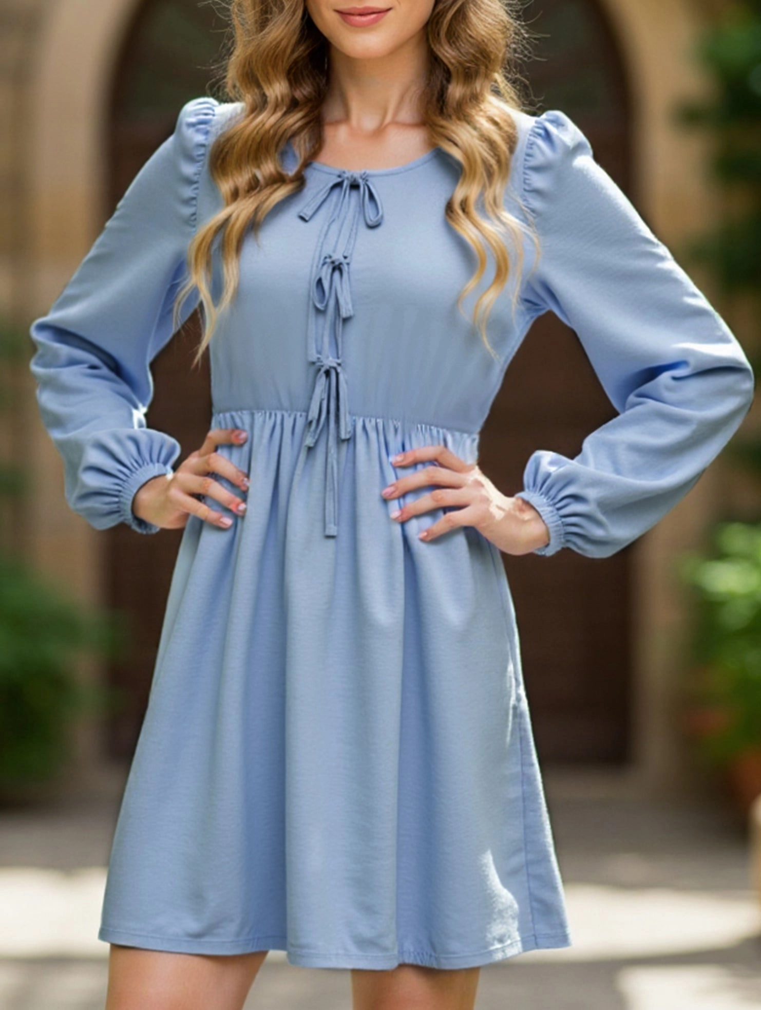 Stylish and comfortable lace-up dress Balanced feel