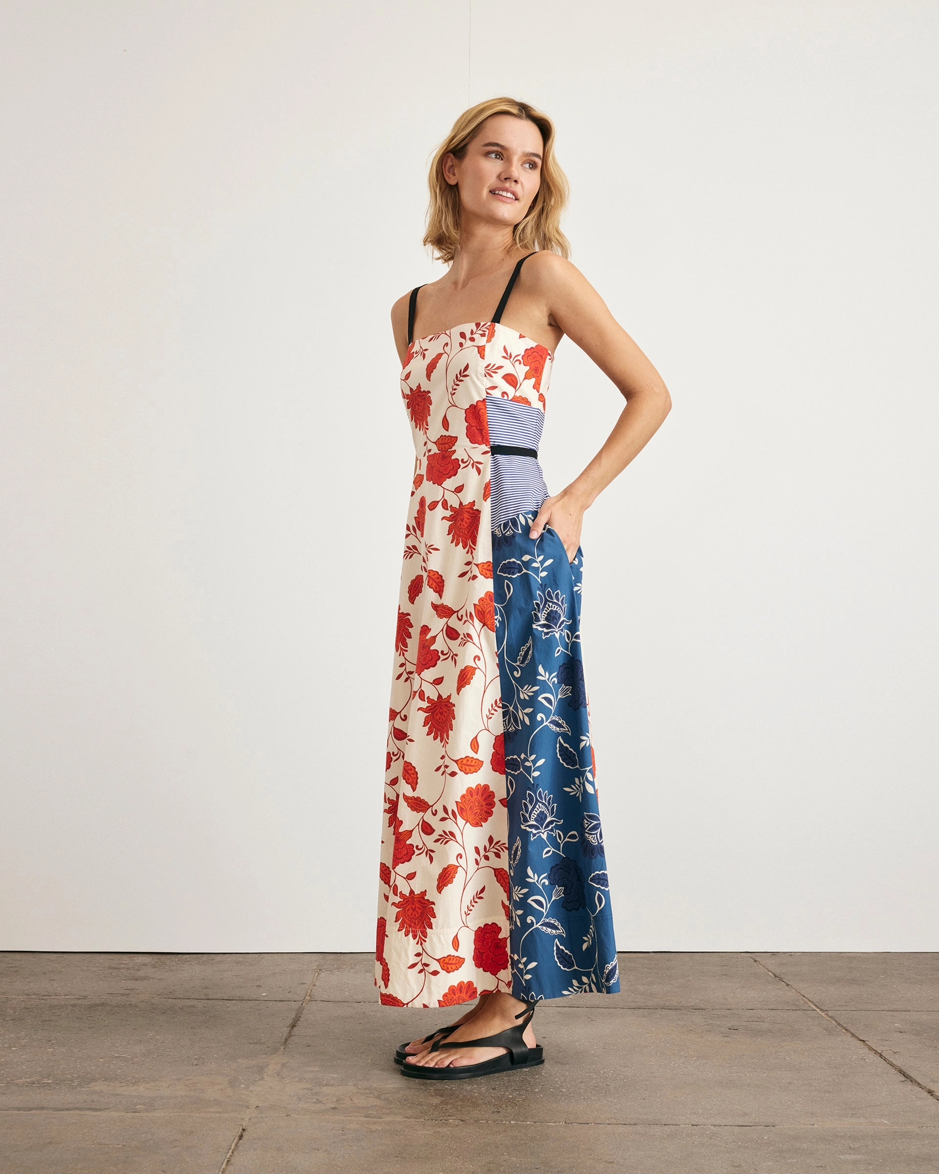 Travel Fashion Walk Mood Tavira Dress