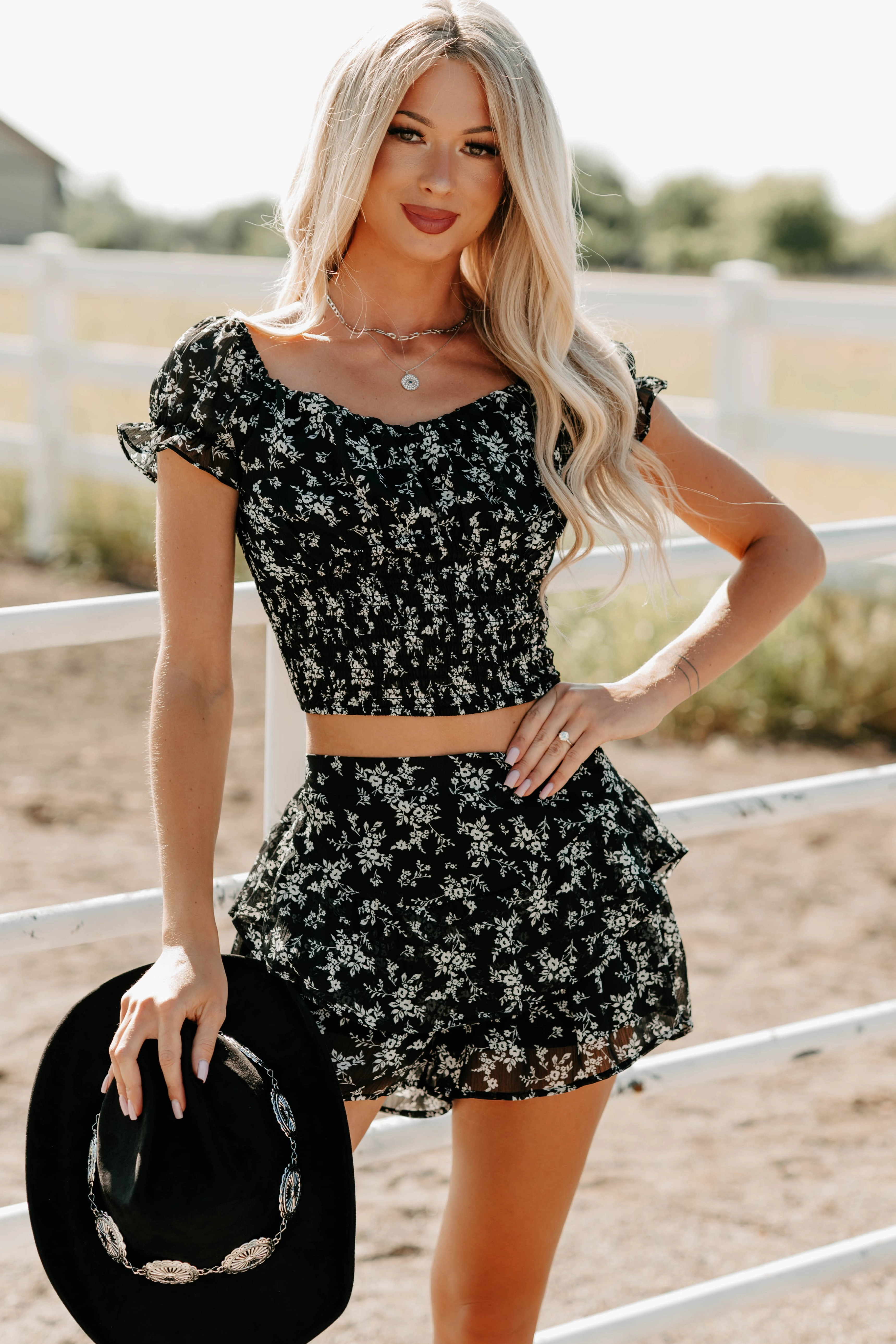 Sweet Surprise Smocked Floral Top (Black) ButtonlessClosure