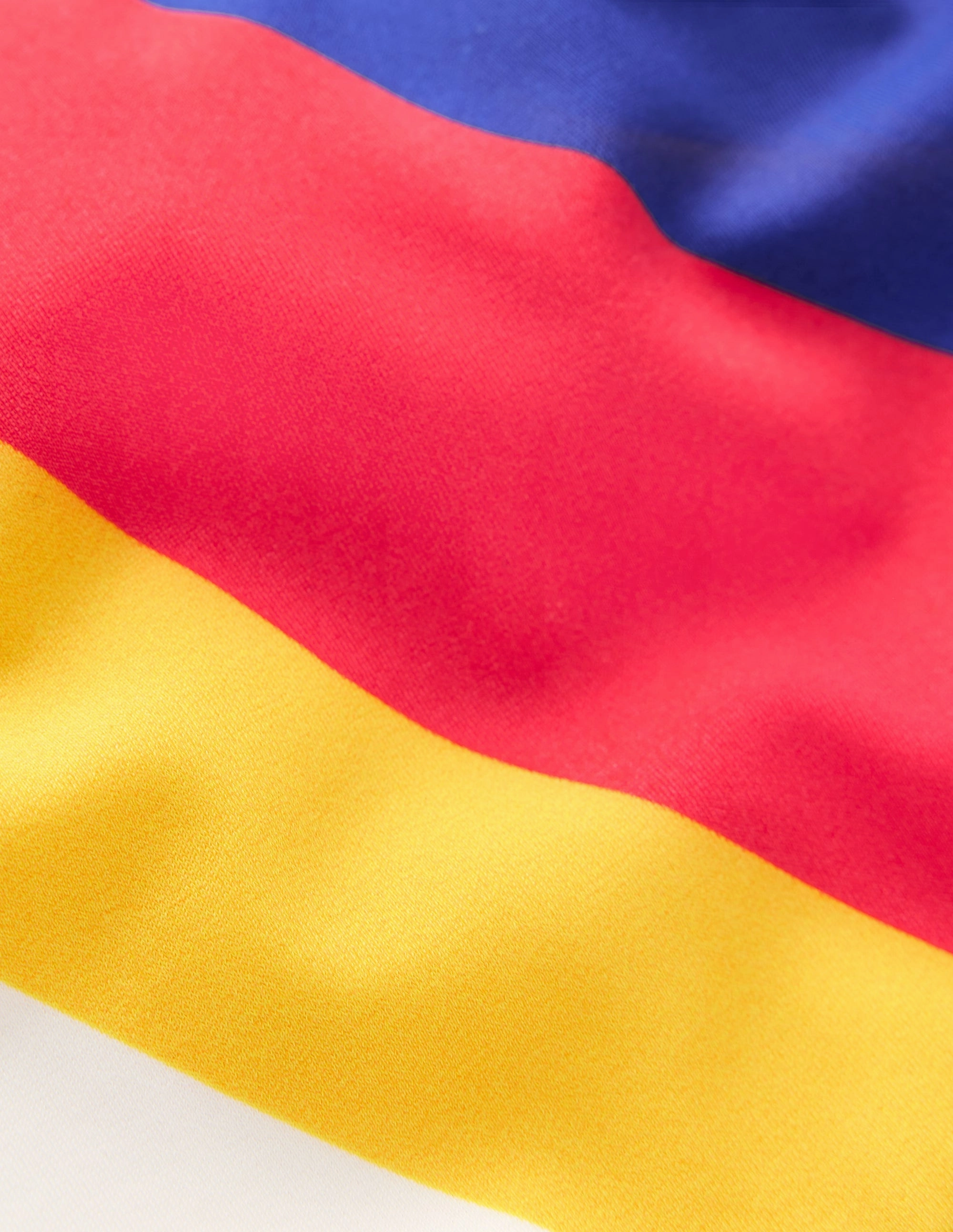 Cross-back Bikini Top-Multi Rainbow Swirl Hydrodynamic Shape Cut