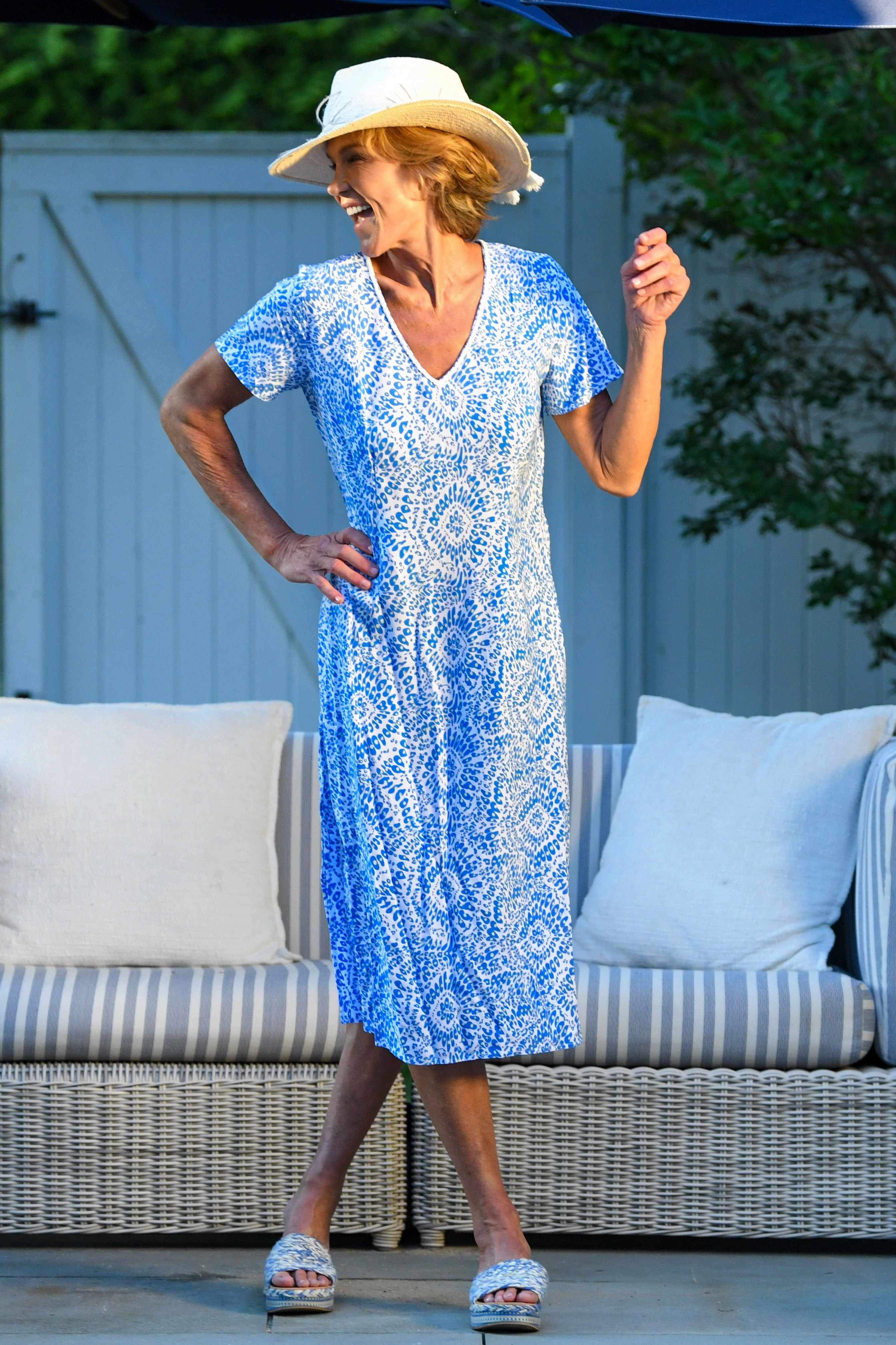 Light Coral Quick Outfit T-Shirt Dress / Blue Firework