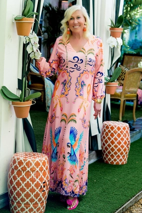 Fashionable outfit for outings Soft Stretch Maxine Dress / Pink Parrot