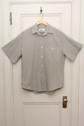 OdorResistant Coating LightweightFabric Trev Button Down (Size XL)