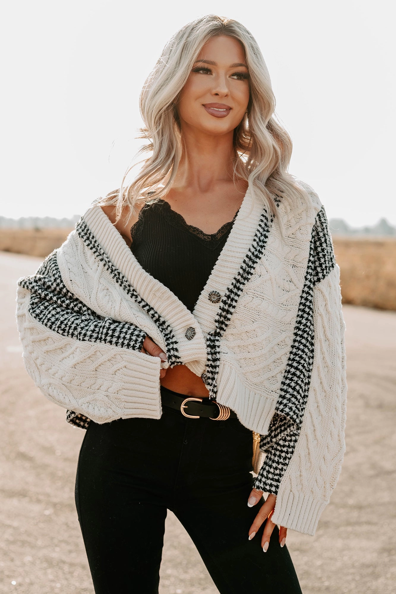 NonToxic Certification Non Irritating Seams Nest Mode Knit Houndstooth POL Cardigan (Ivory/Black)